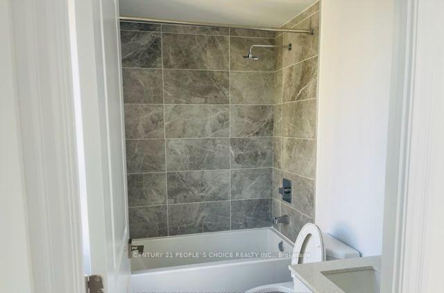 Photo 5 of Unit 2410, 30 Elm Drive W, Mississauga, Fairview — HOMEH