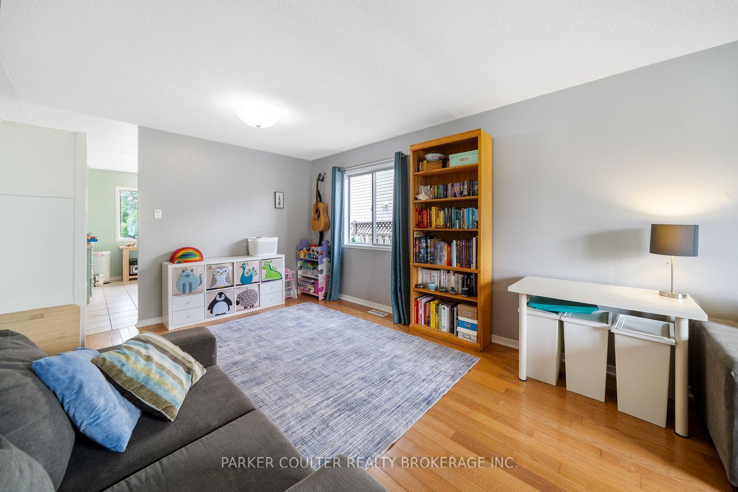 Photo 9 of 24 Hopkins Road, Barrie, Grove East — HOMEH