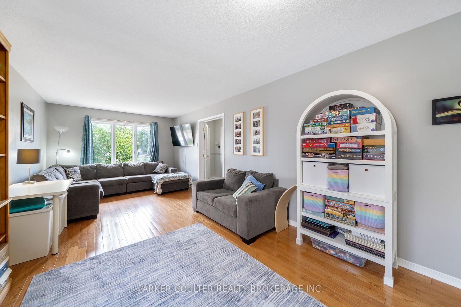 Photo 10 of 24 Hopkins Road, Barrie, Grove East — HOMEH