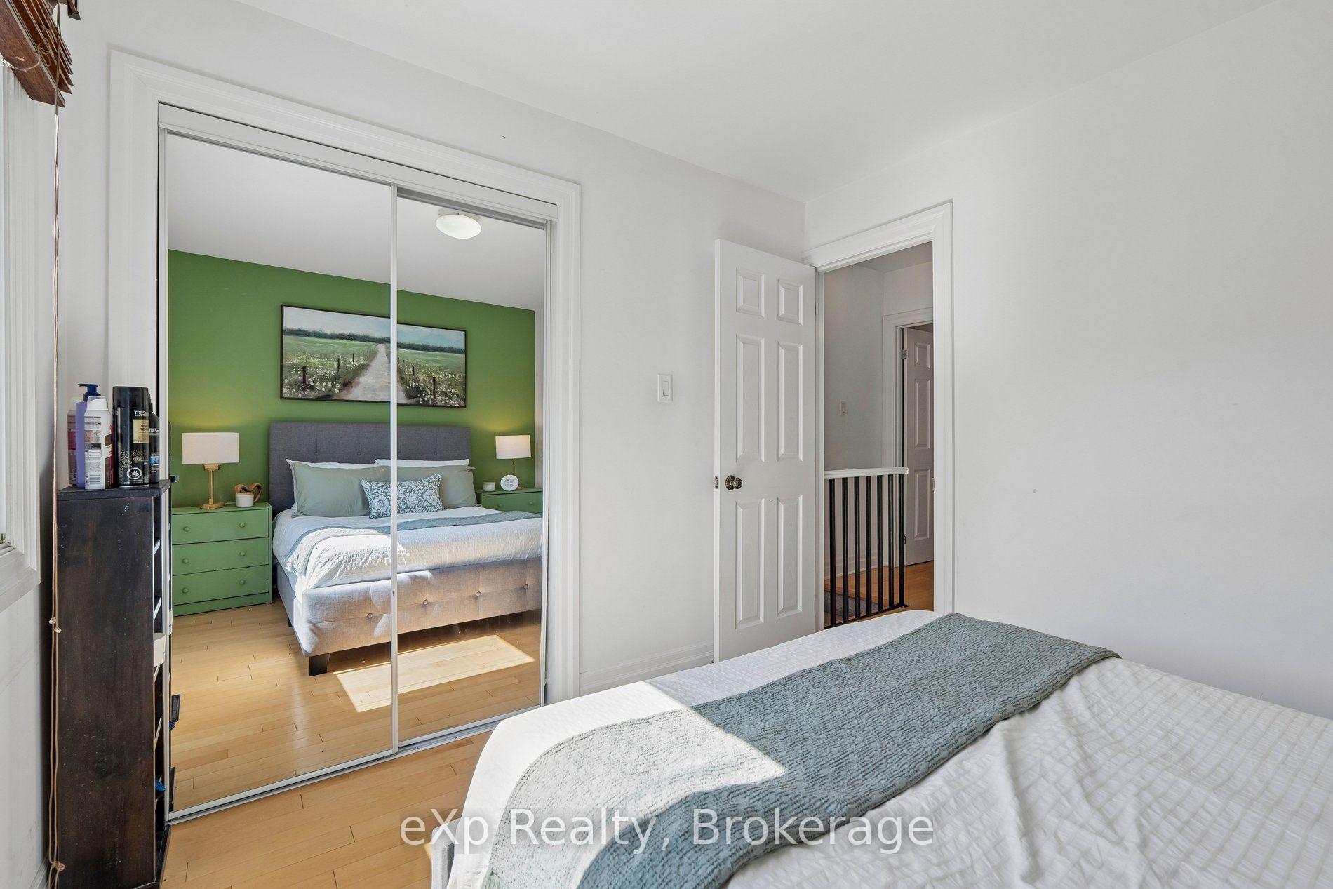 Photo 31 of 313 Bartlett Avenue N, Toronto, Dovercourt-Wallace Emerson-Junction — HOMEH