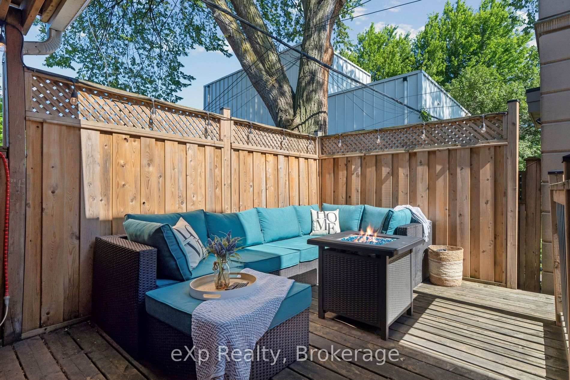 Photo 34 of 313 Bartlett Avenue N, Toronto, Dovercourt-Wallace Emerson-Junction — HOMEH