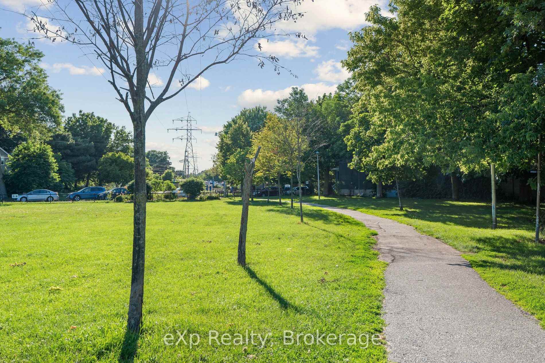 Photo 43 of 313 Bartlett Avenue N, Toronto, Dovercourt-Wallace Emerson-Junction — HOMEH