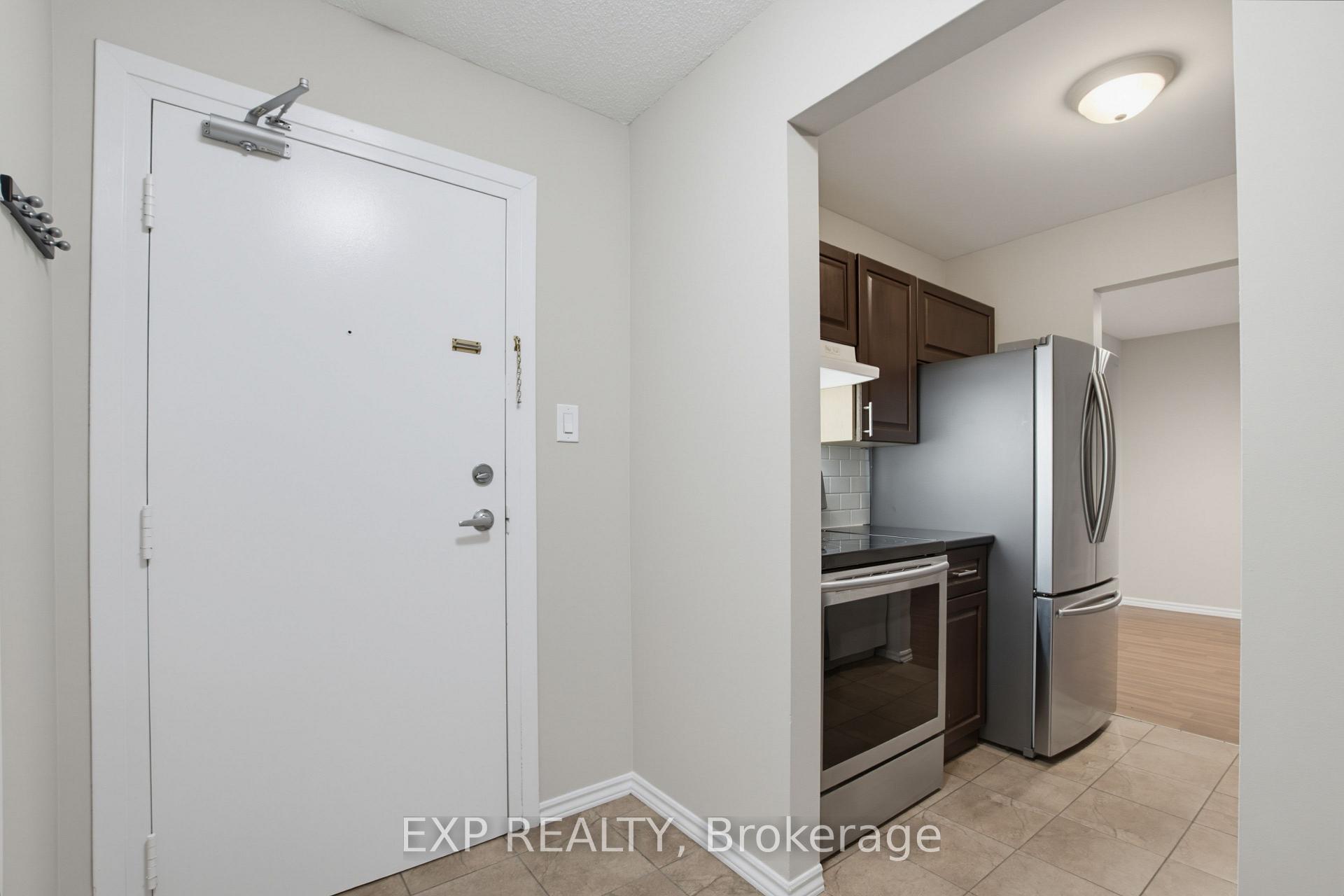 Photo 2 of Unit 106, 144 Conway Drive, London, South X — HOMEH