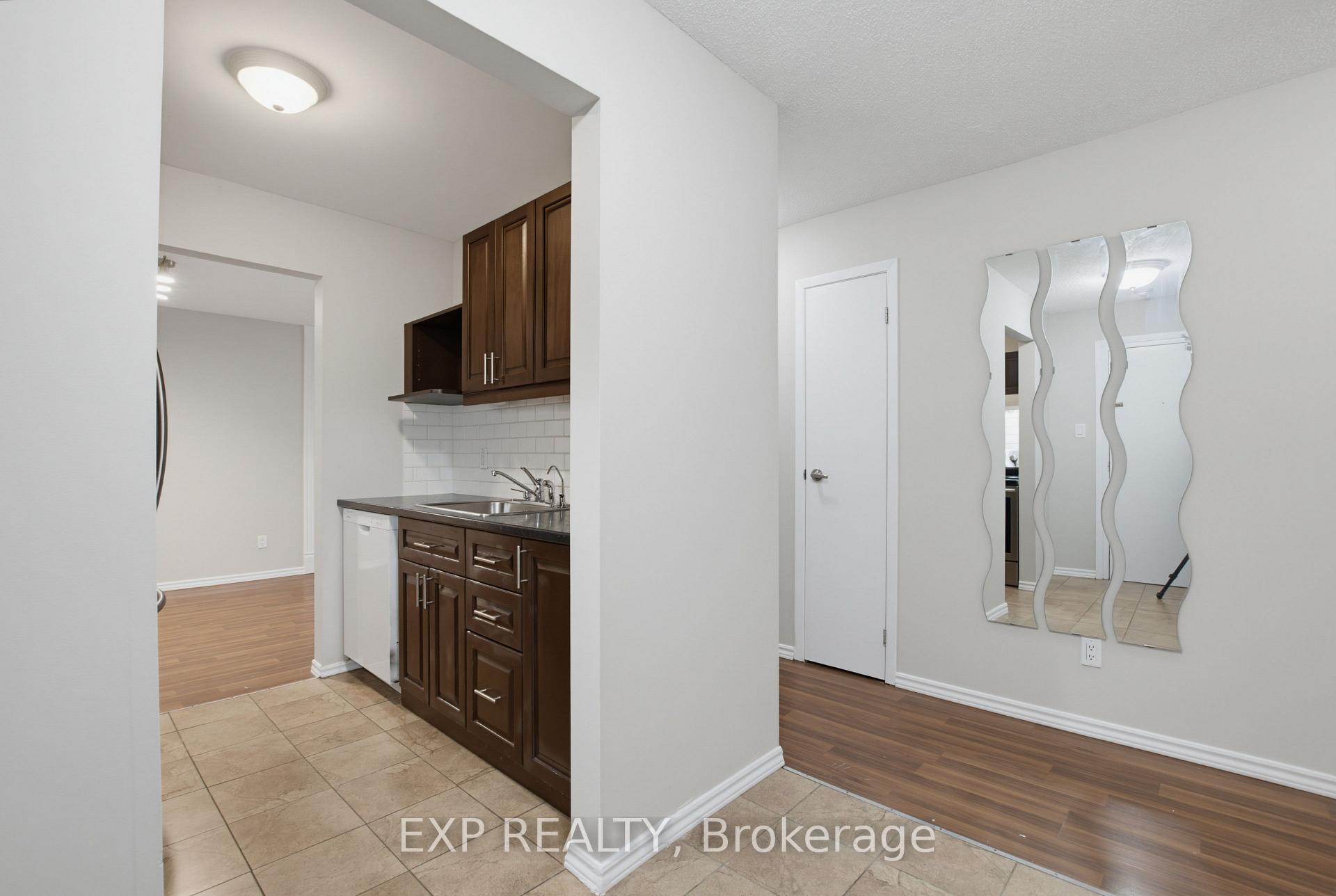 Photo 3 of Unit 106, 144 Conway Drive, London, South X — HOMEH