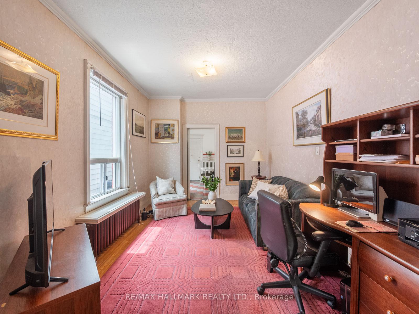Photo 6 of 326 Cedarvale Avenue, Toronto, Woodbine-Lumsden — HOMEH