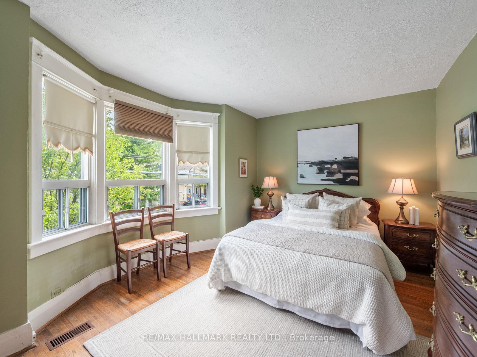 Photo 13 of 326 Cedarvale Avenue, Toronto, Woodbine-Lumsden — HOMEH