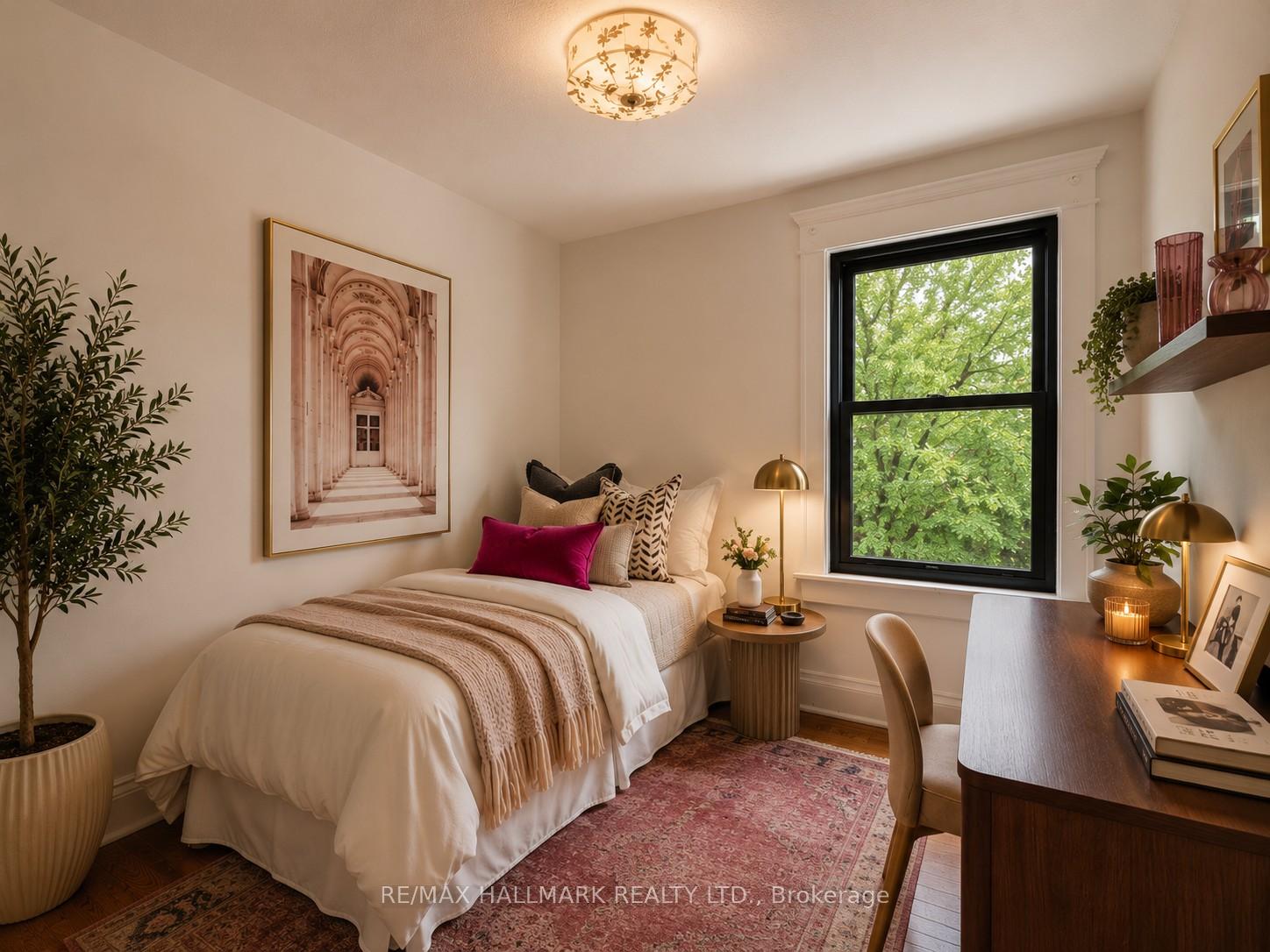 Photo 15 of 326 Cedarvale Avenue, Toronto, Woodbine-Lumsden — HOMEH