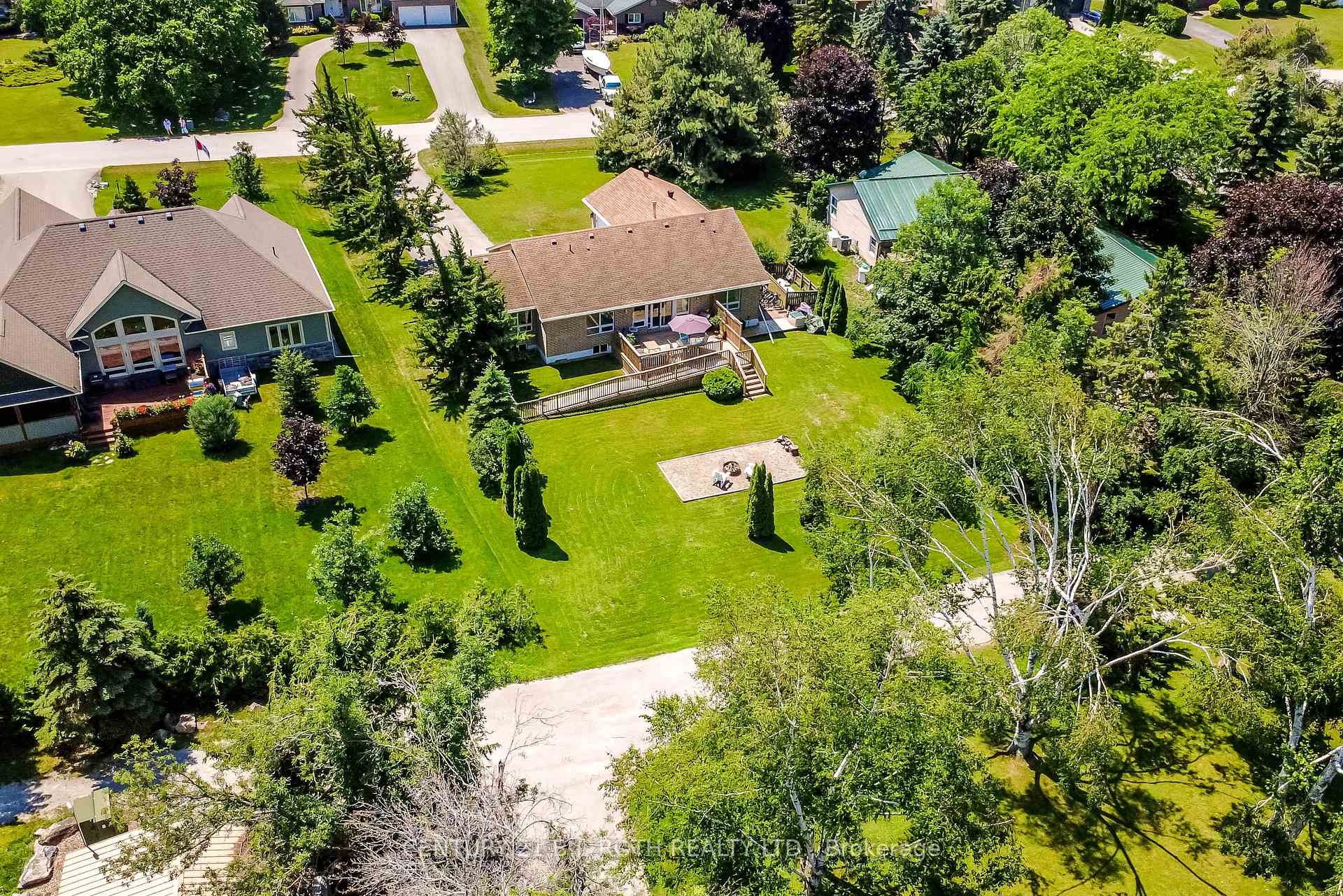 Photo 5 of 141 Bayshore Drive, Ramara, Rural Ramara — HOMEH