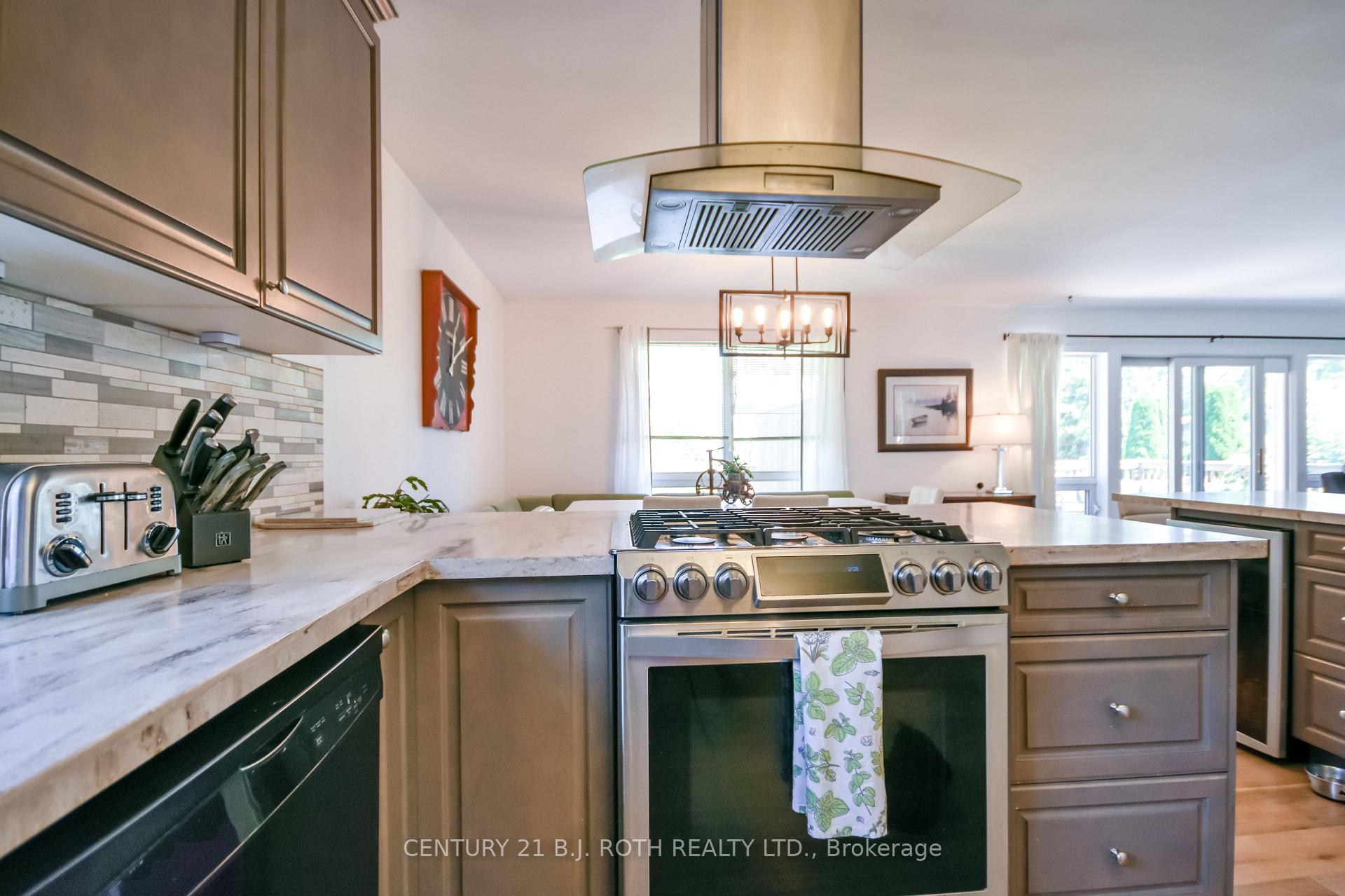 Photo 19 of 141 Bayshore Drive, Ramara, Rural Ramara — HOMEH