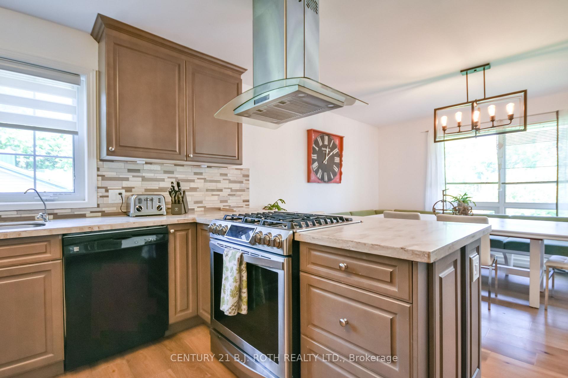 Photo 21 of 141 Bayshore Drive, Ramara, Rural Ramara — HOMEH