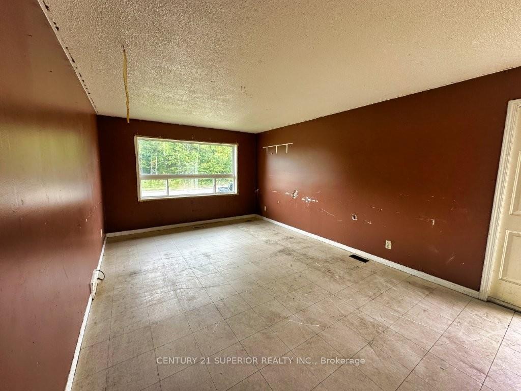 Photo 6 of 151 Harkness Street, Nipigon — HOMEH