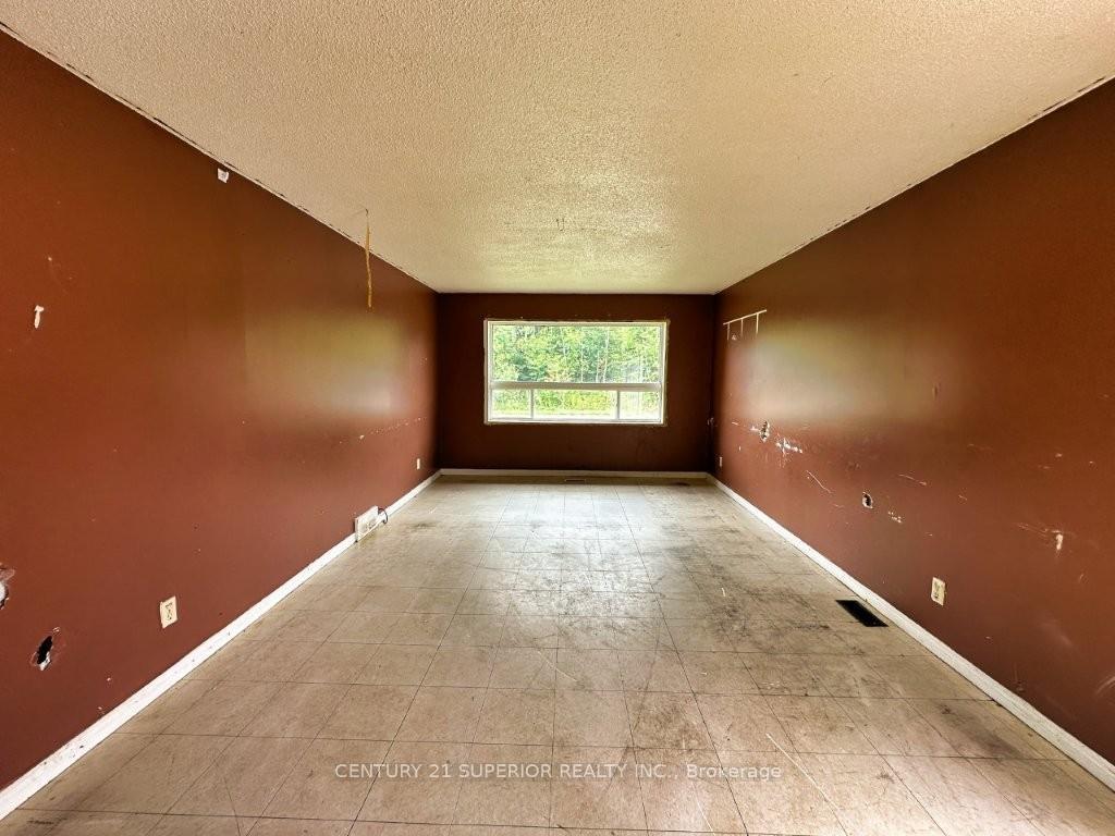 Photo 7 of 151 Harkness Street, Nipigon — HOMEH