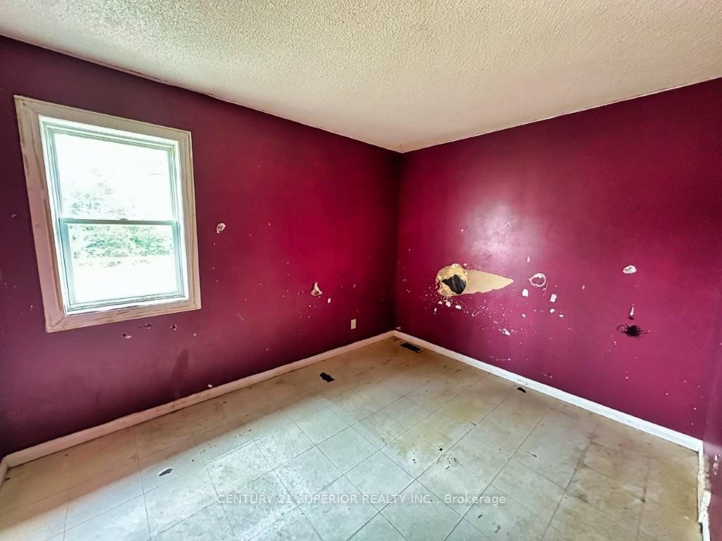 Photo 23 of 151 Harkness Street, Nipigon — HOMEH
