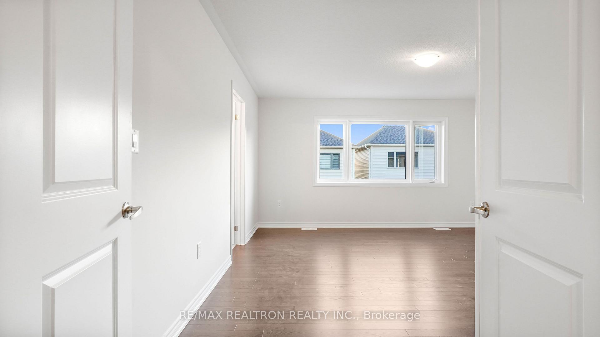 Photo 25 of 21 Prudhoe Terrace, Barrie, Rural Barrie Southeast — HOMEH