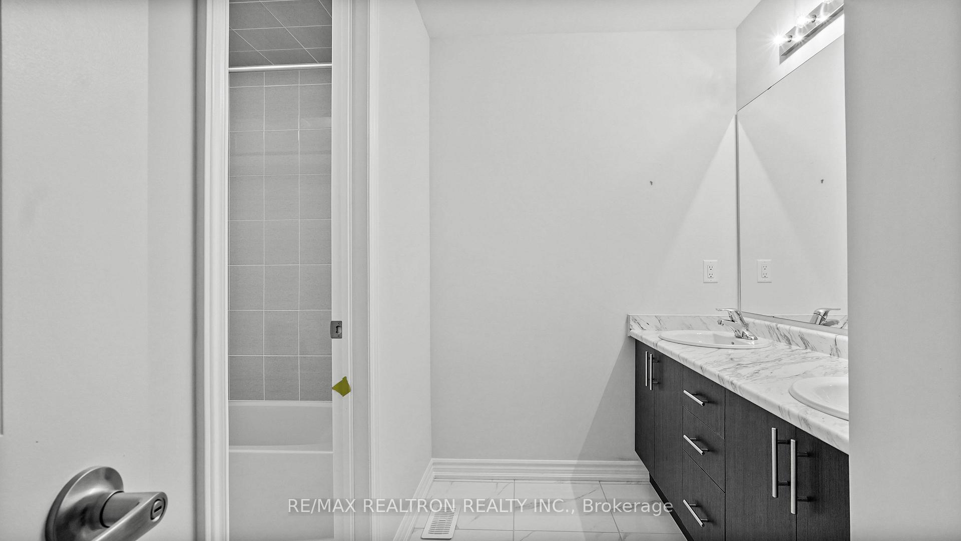Photo 30 of 21 Prudhoe Terrace, Barrie, Rural Barrie Southeast — HOMEH