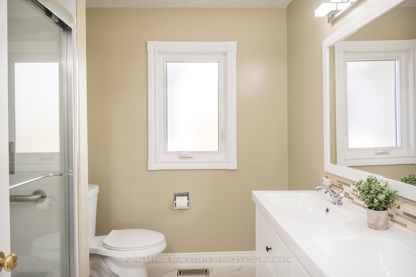 Photo 25 of 4810 Rathkeale Road, Mississauga, East Credit — HOMEH