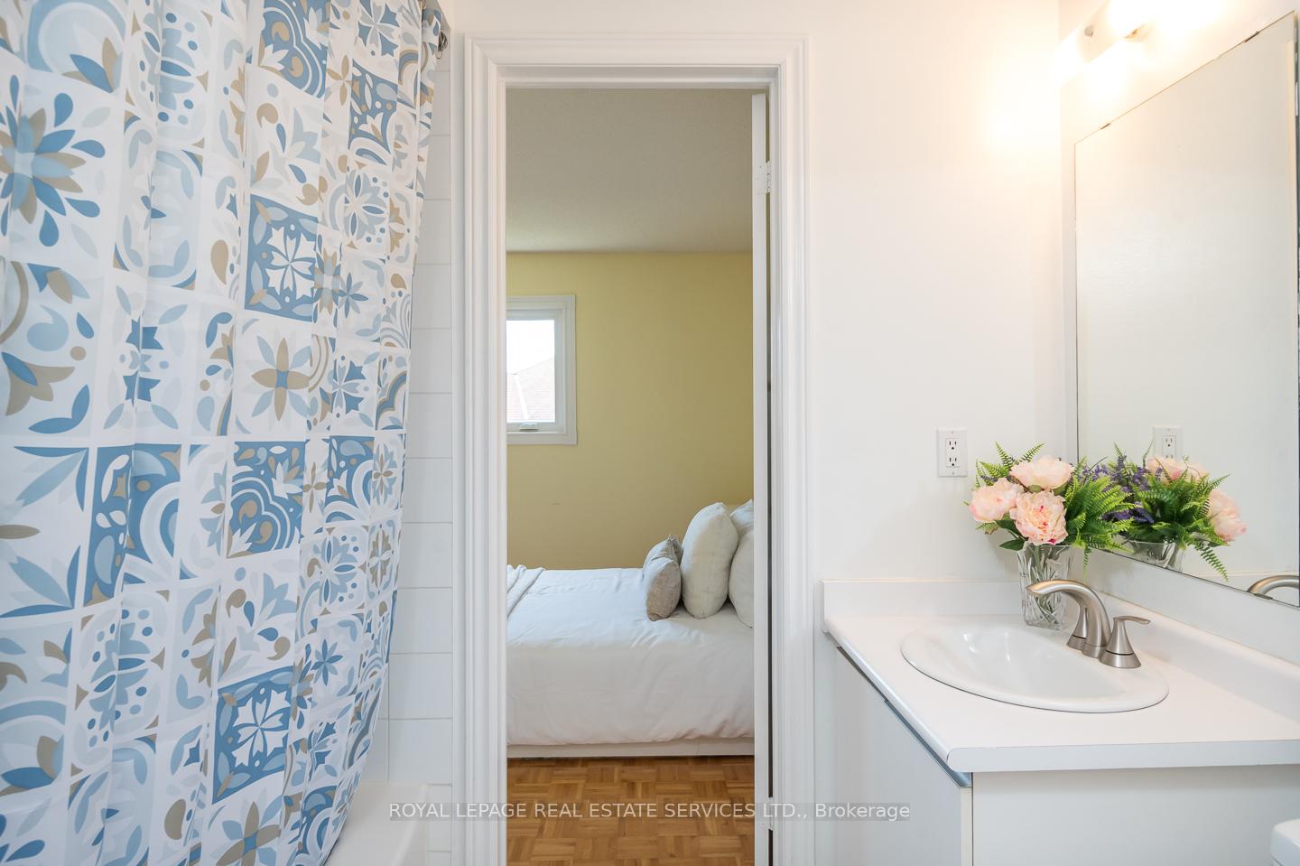 Photo 31 of 4810 Rathkeale Road, Mississauga, East Credit — HOMEH
