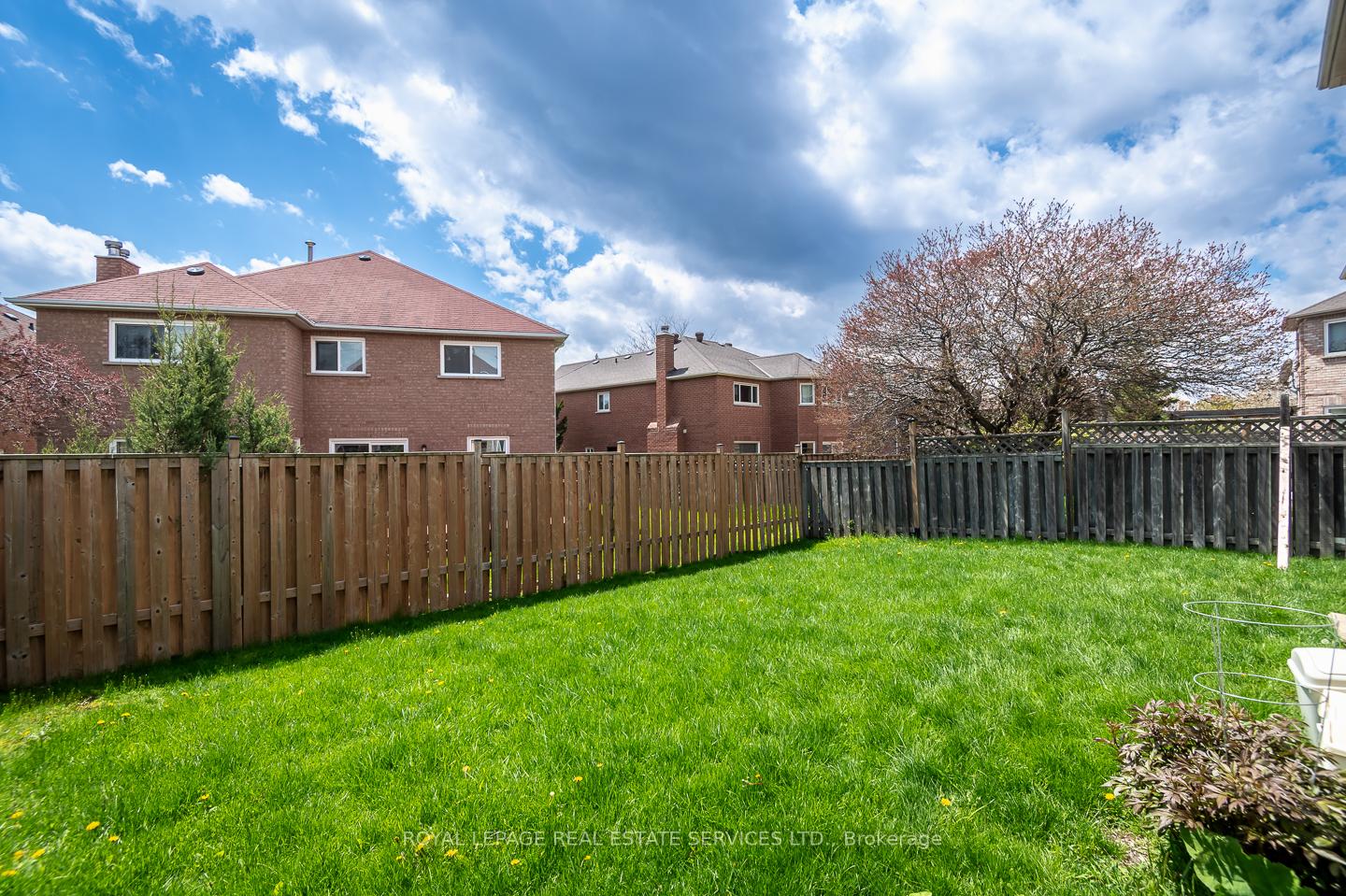 Photo 44 of 4810 Rathkeale Road, Mississauga, East Credit — HOMEH