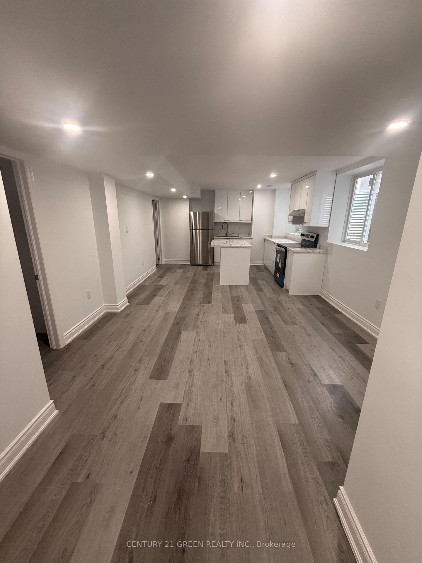 Photo 2 of Unit Bsmt, 633 Fullum Landing, Milton, Cobban — HOMEH