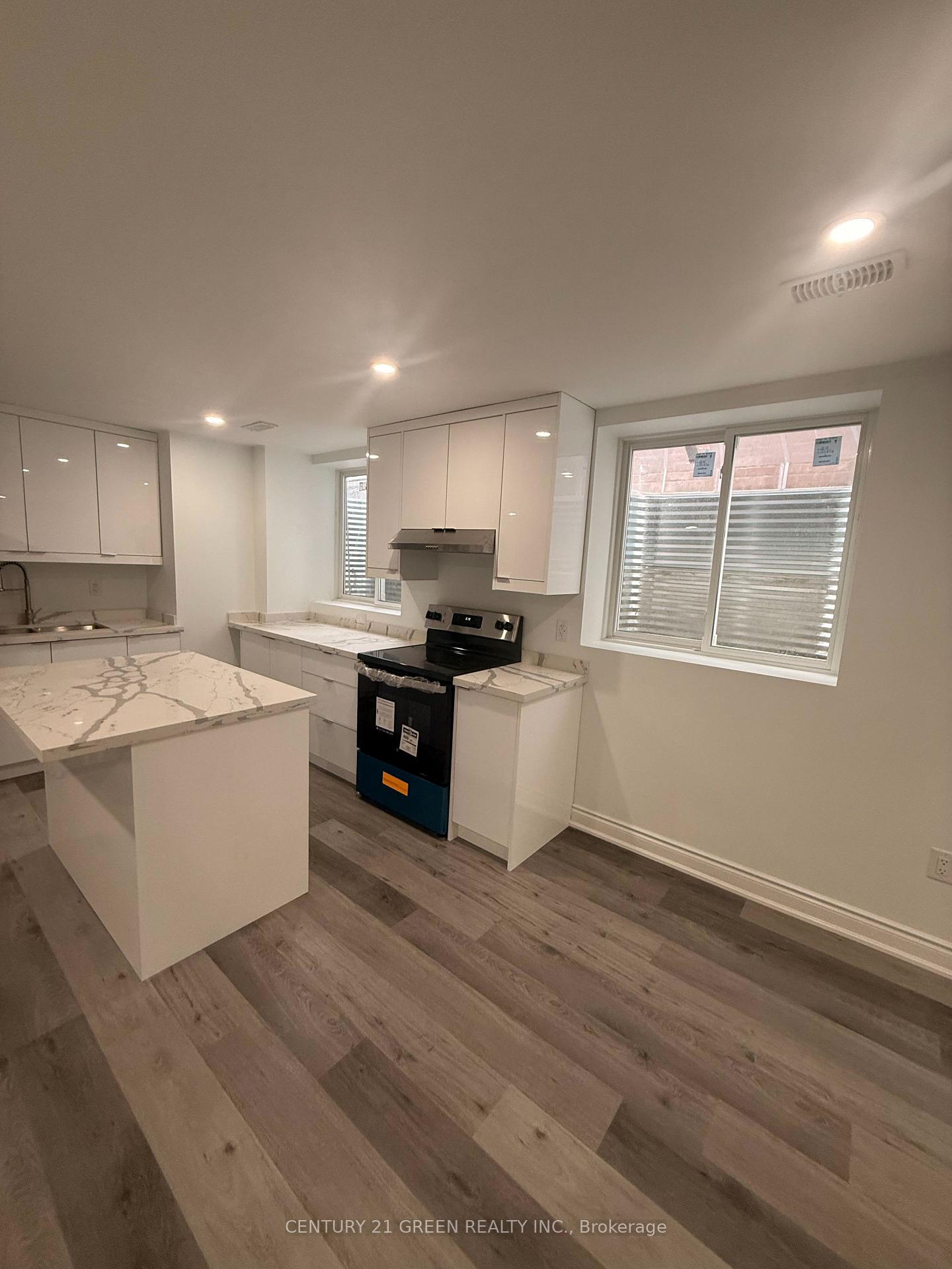 Photo 3 of Unit Bsmt, 633 Fullum Landing, Milton, Cobban — HOMEH