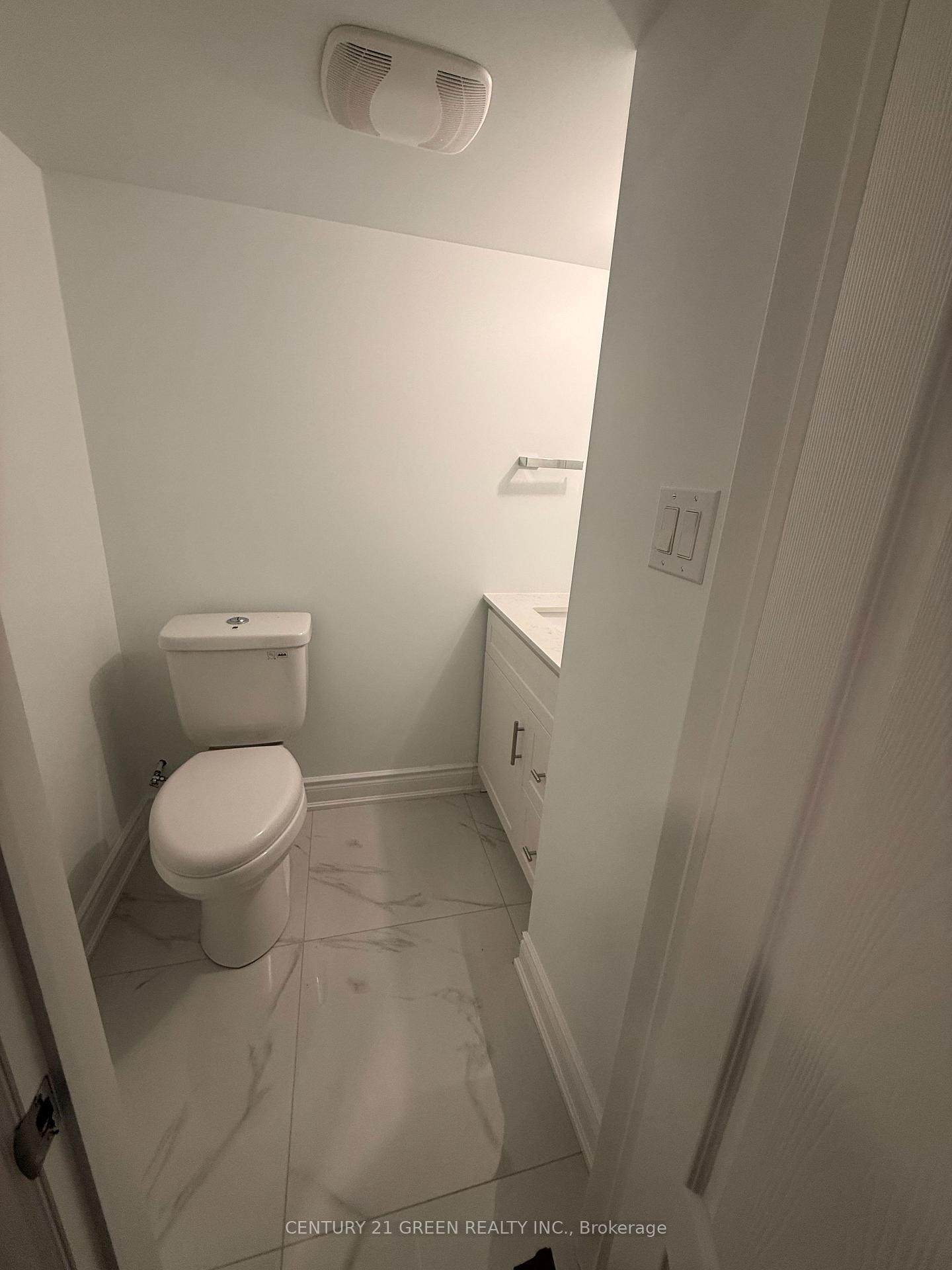 Photo 9 of Unit Bsmt, 633 Fullum Landing, Milton, Cobban — HOMEH
