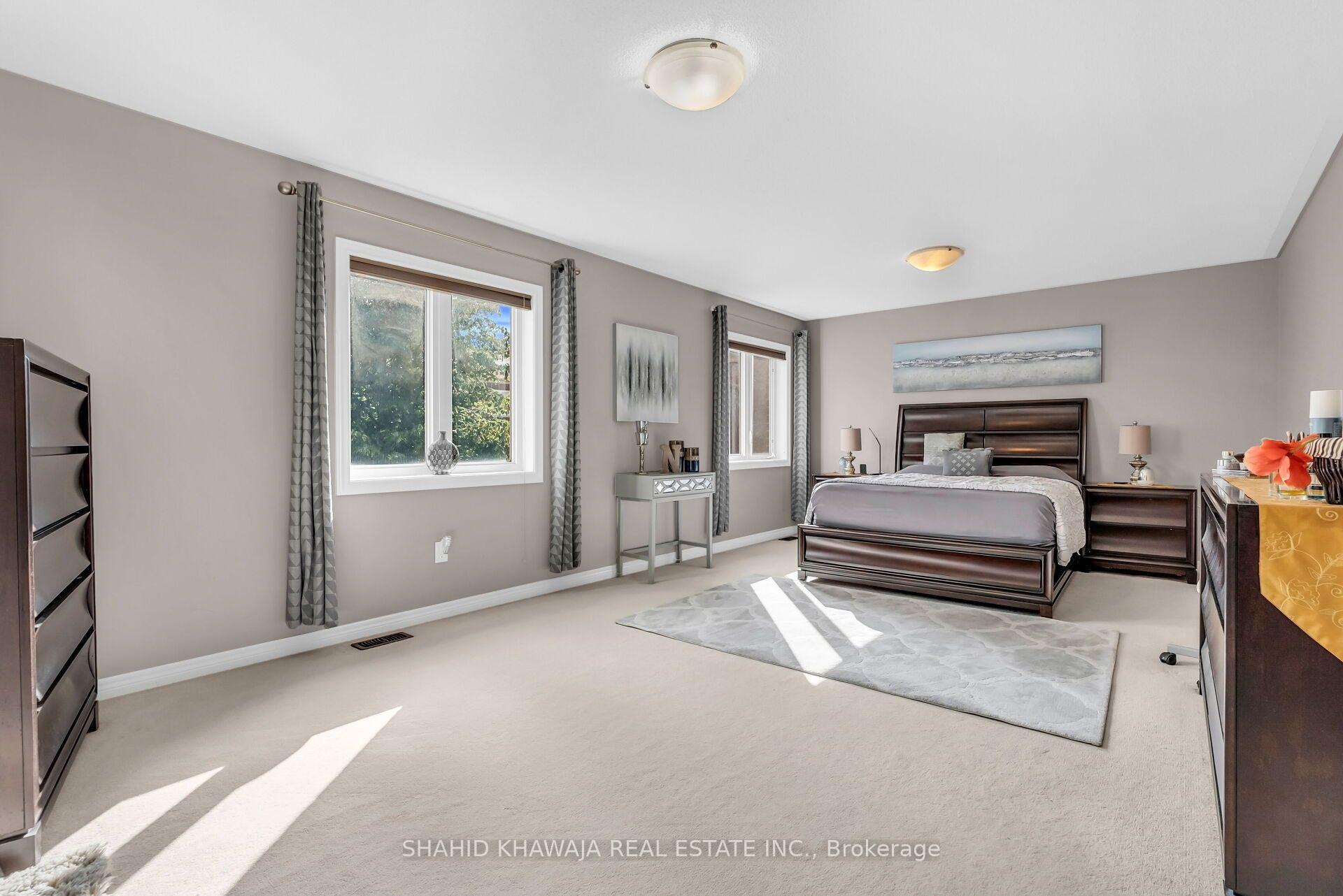 Photo 18 of 26 Pine Island Way, Brampton, Credit Valley — HOMEH