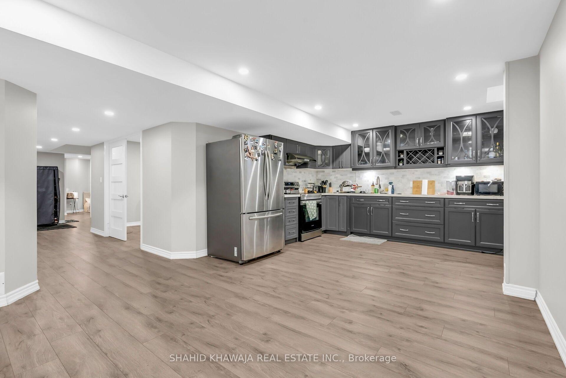 Photo 31 of 26 Pine Island Way, Brampton, Credit Valley — HOMEH