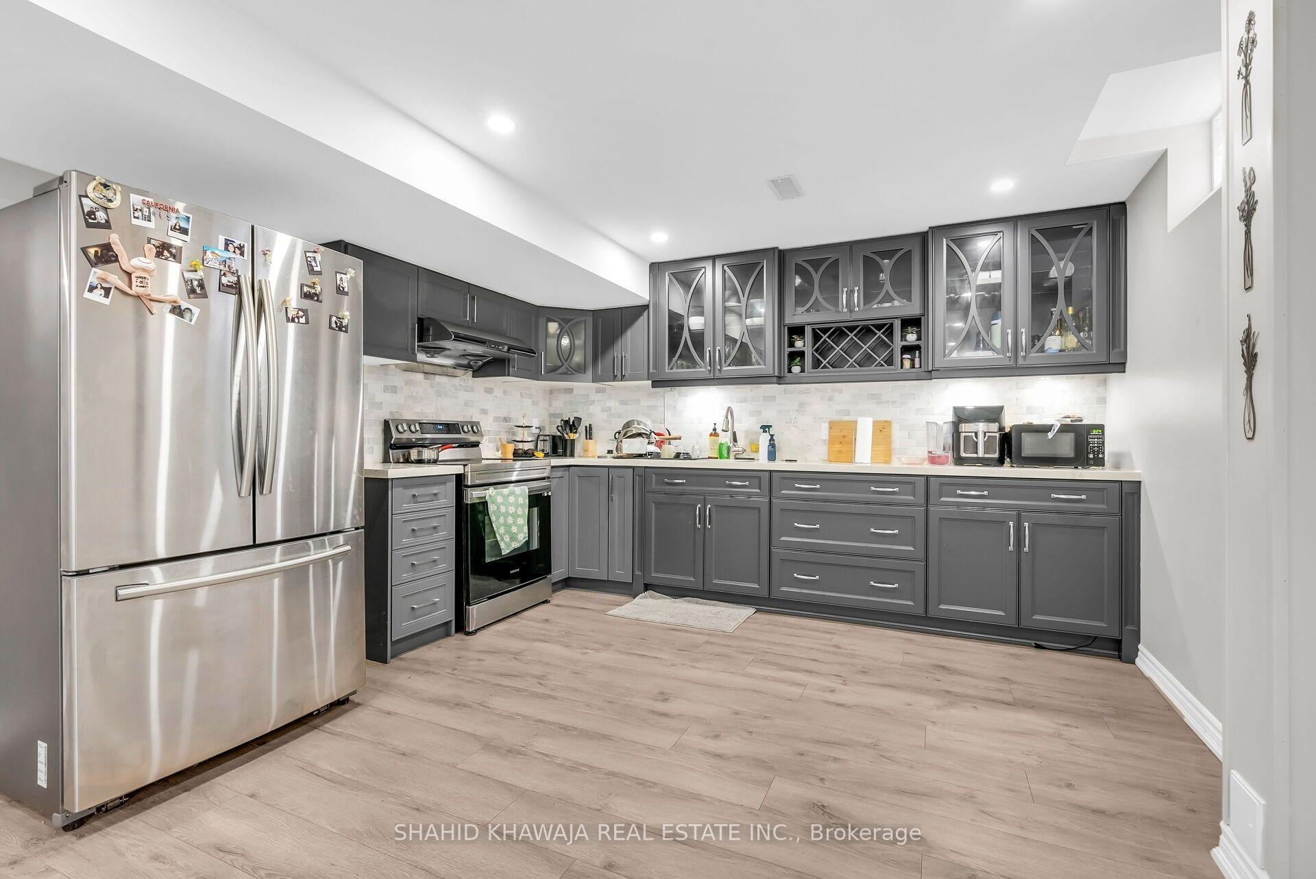 Photo 32 of 26 Pine Island Way, Brampton, Credit Valley — HOMEH