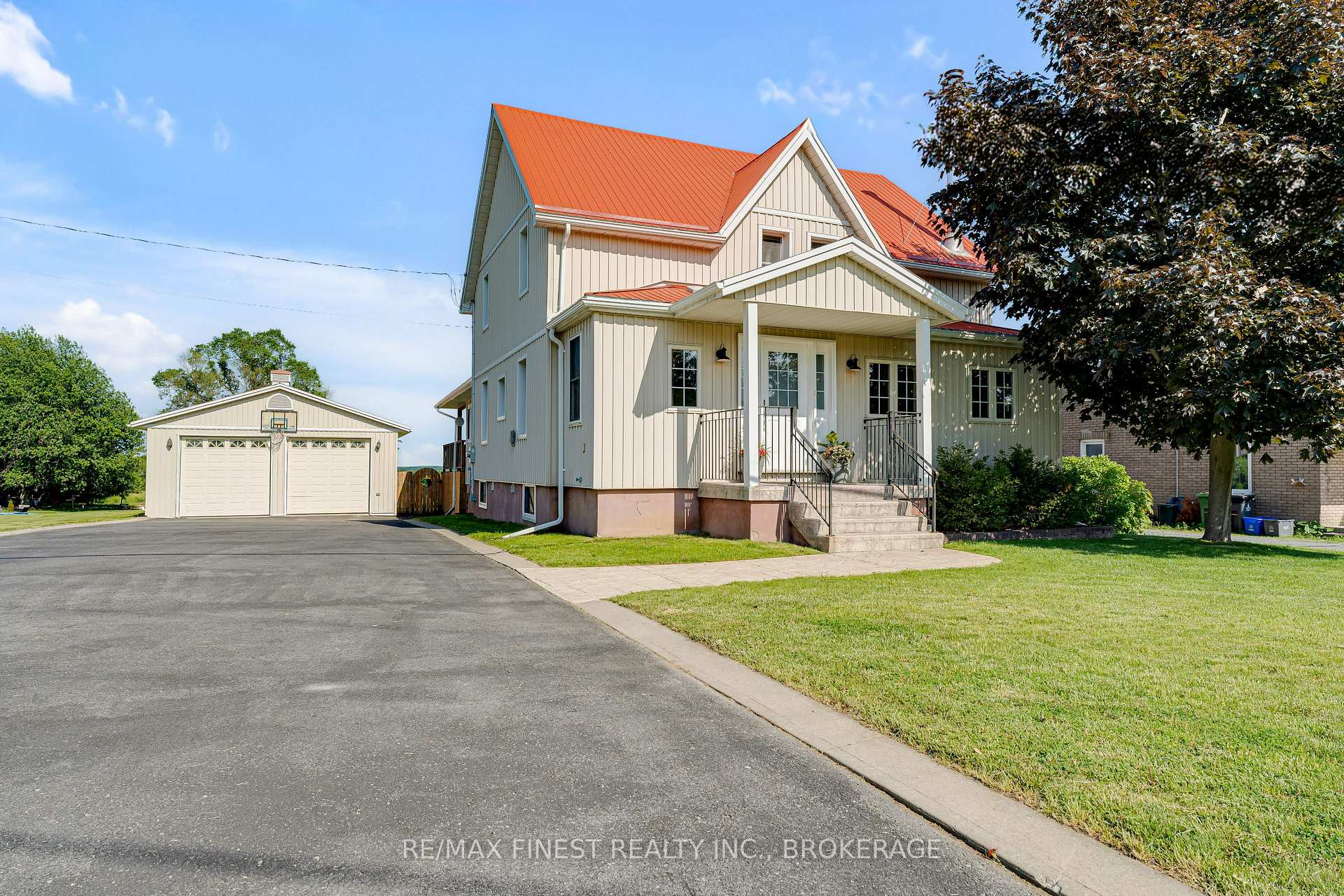 Photo 2 of 2112 Battersea Road, Kingston, City North of 401 — HOMEH
