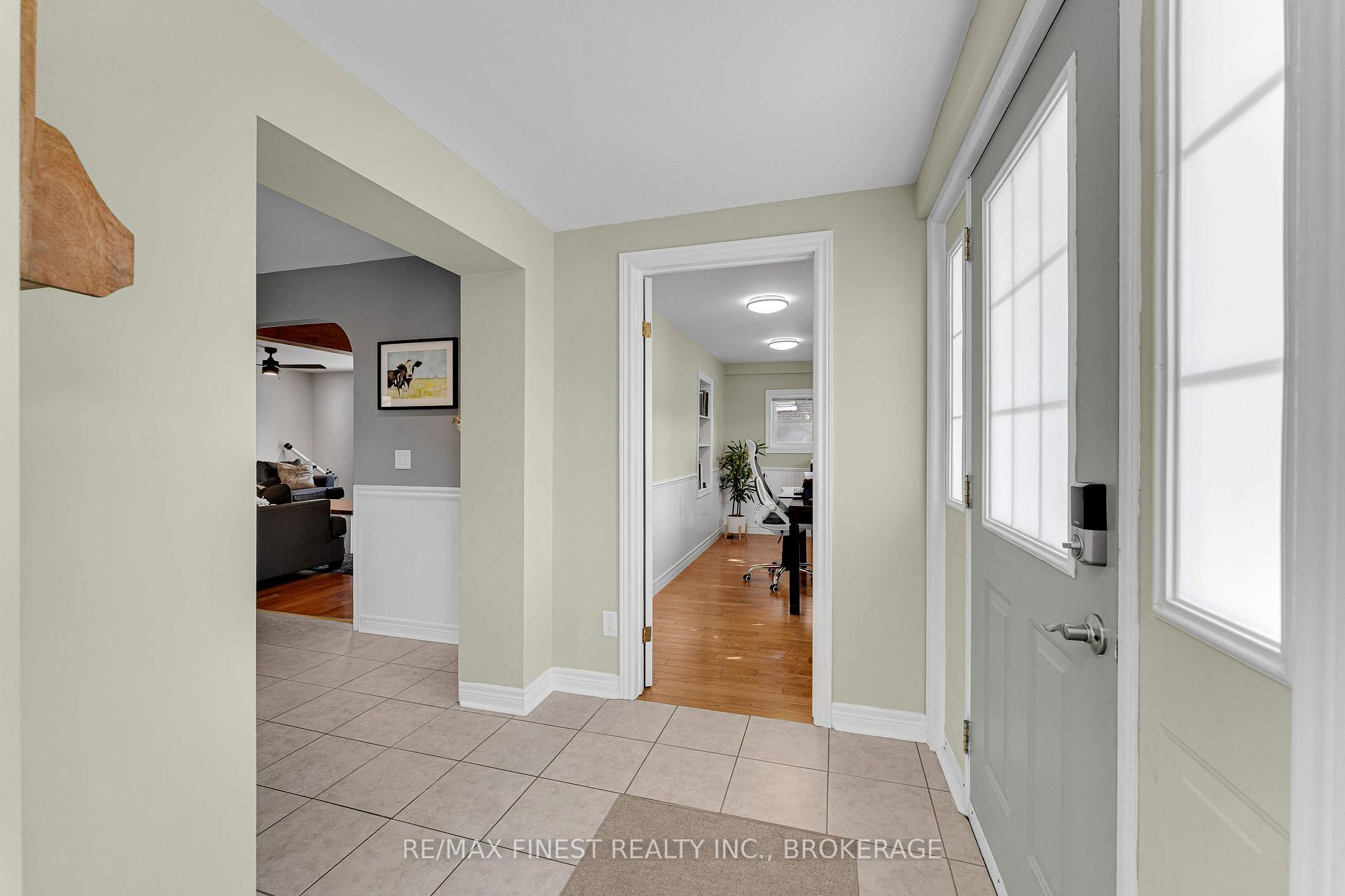 Photo 7 of 2112 Battersea Road, Kingston, City North of 401 — HOMEH