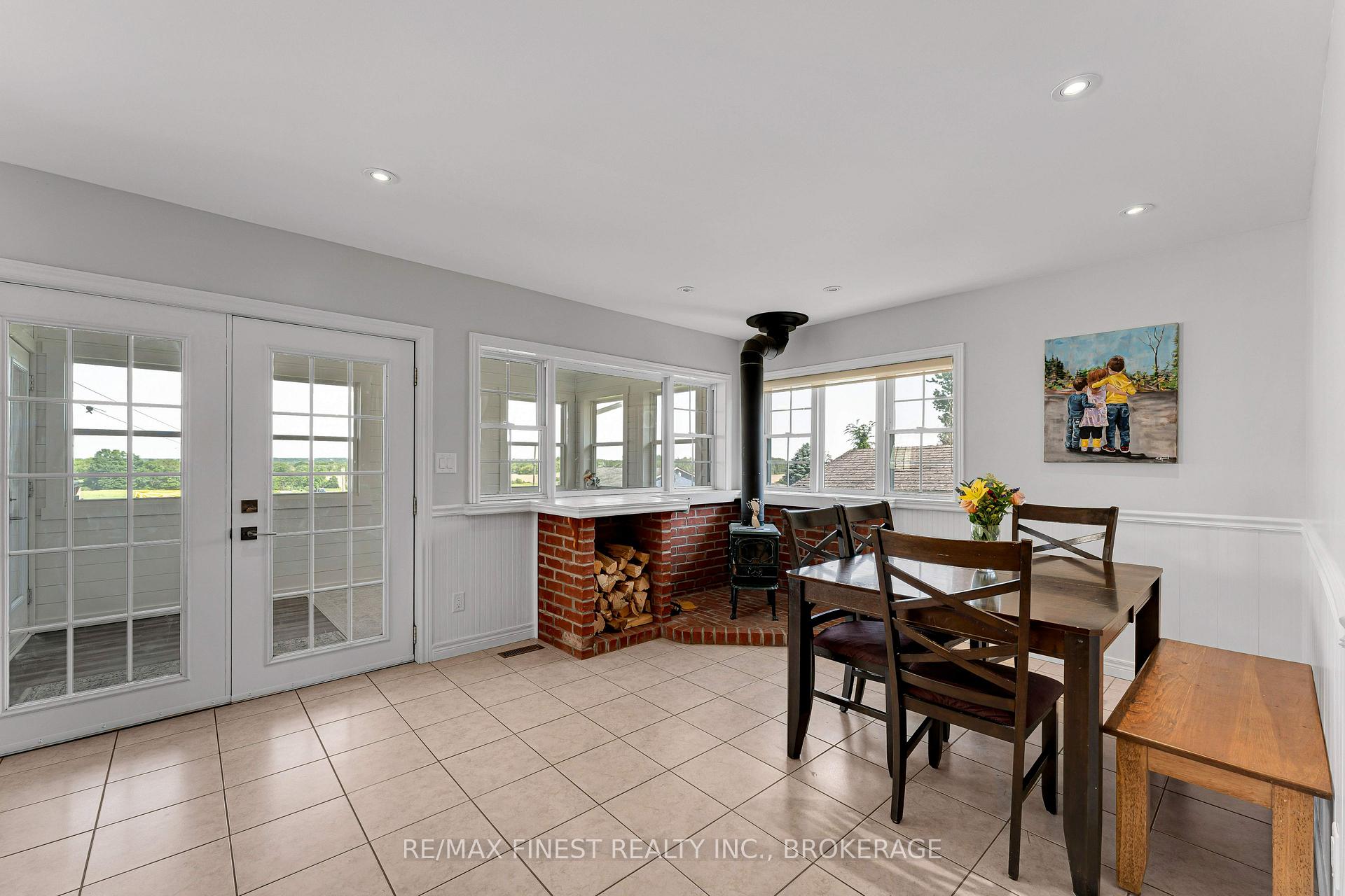 Photo 17 of 2112 Battersea Road, Kingston, City North of 401 — HOMEH