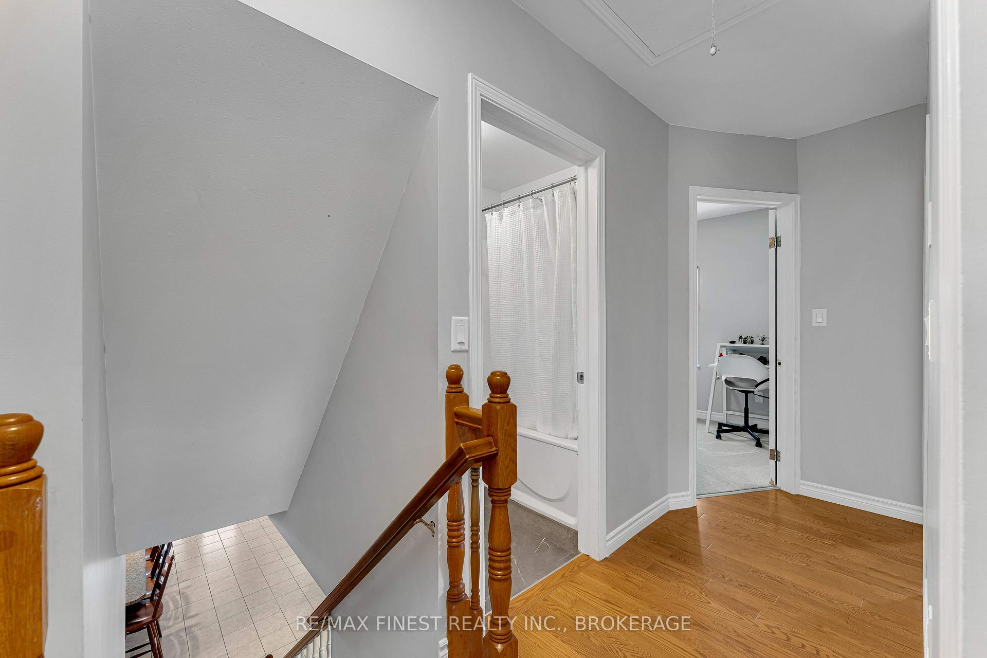 Photo 25 of 2112 Battersea Road, Kingston, City North of 401 — HOMEH