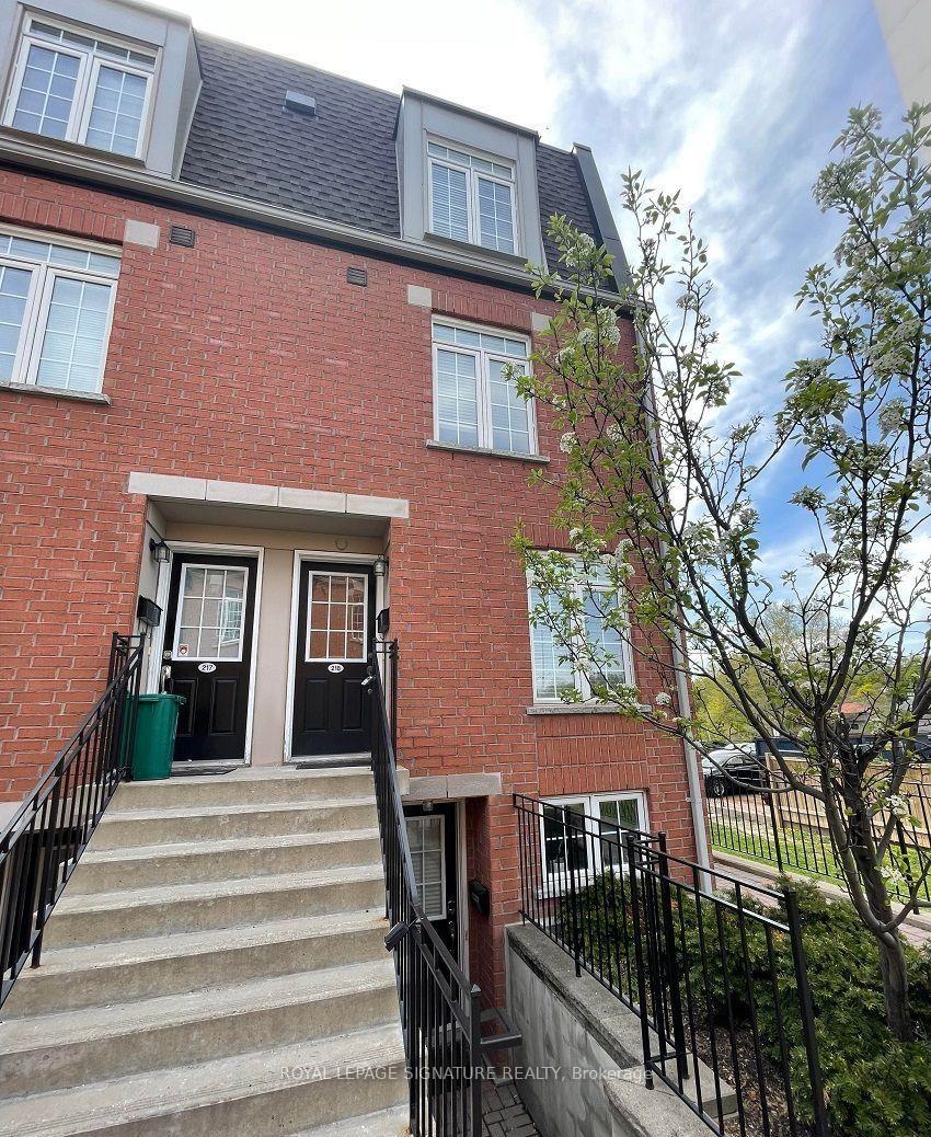 Photo 1 of Unit 218, 870 Jane Street, Toronto, Rockcliffe-Smythe — HOMEH
