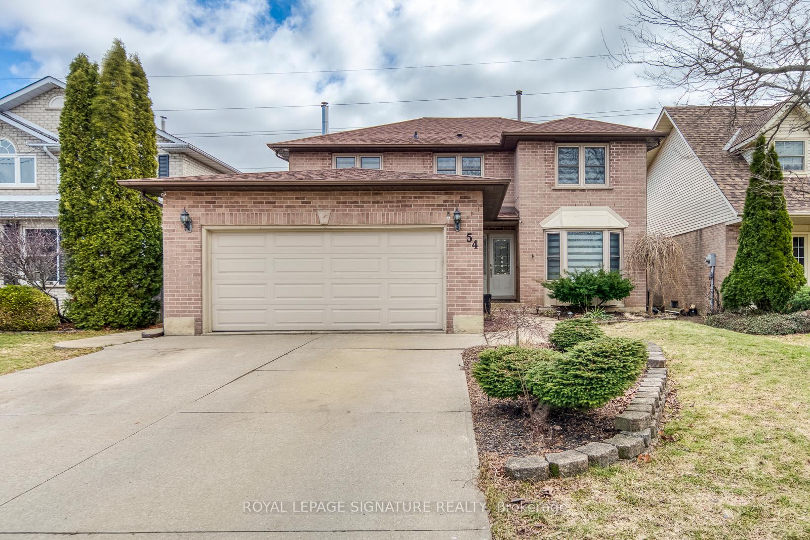Photo 1 of 54 Randolf Court, Hamilton, Rushdale — HOMEH