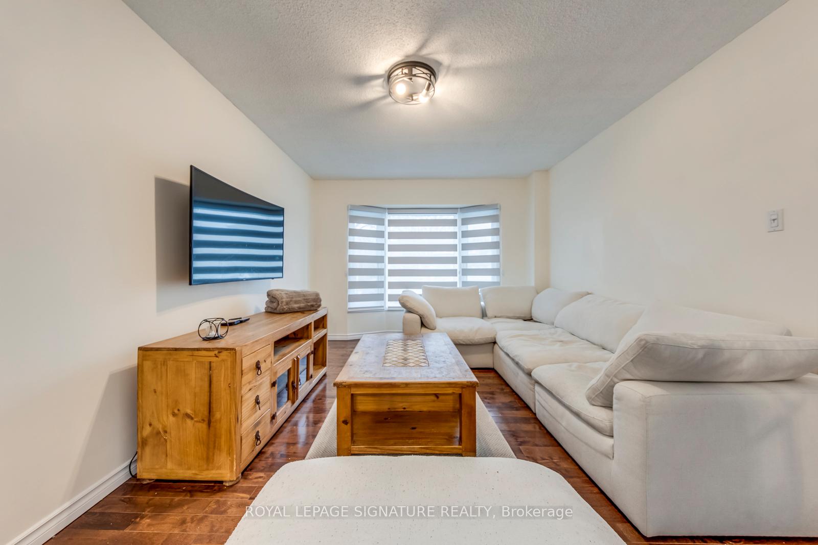 Photo 4 of 54 Randolf Court, Hamilton, Rushdale — HOMEH