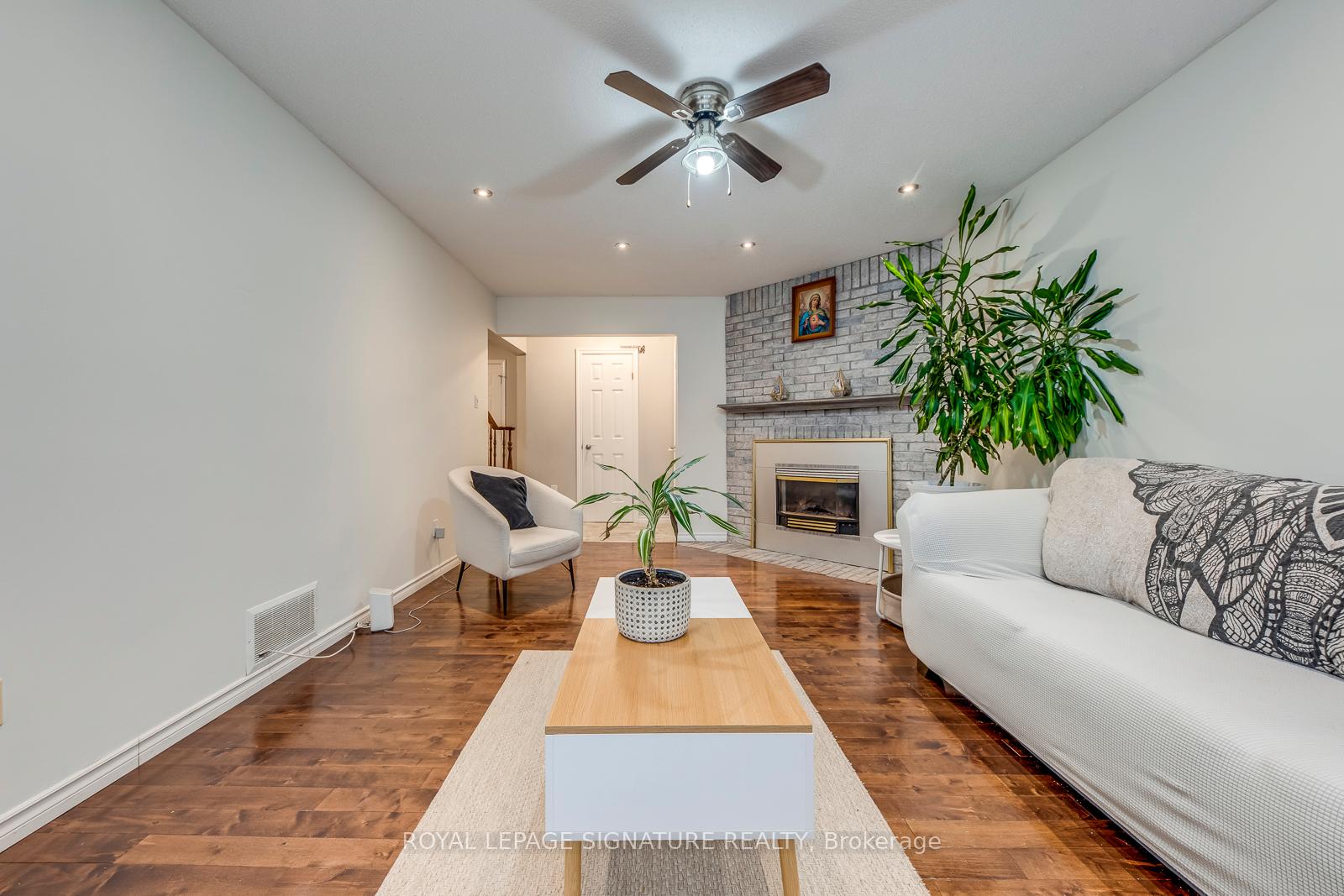 Photo 15 of 54 Randolf Court, Hamilton, Rushdale — HOMEH