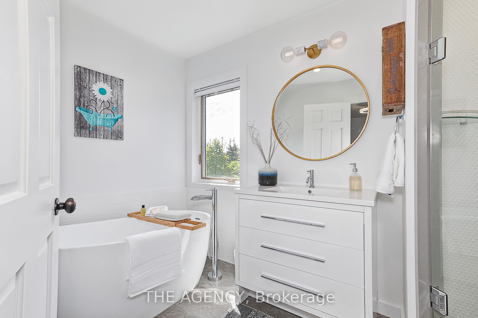 Photo 24 of 129 Venture Boulevard, Blue Mountains — HOMEH