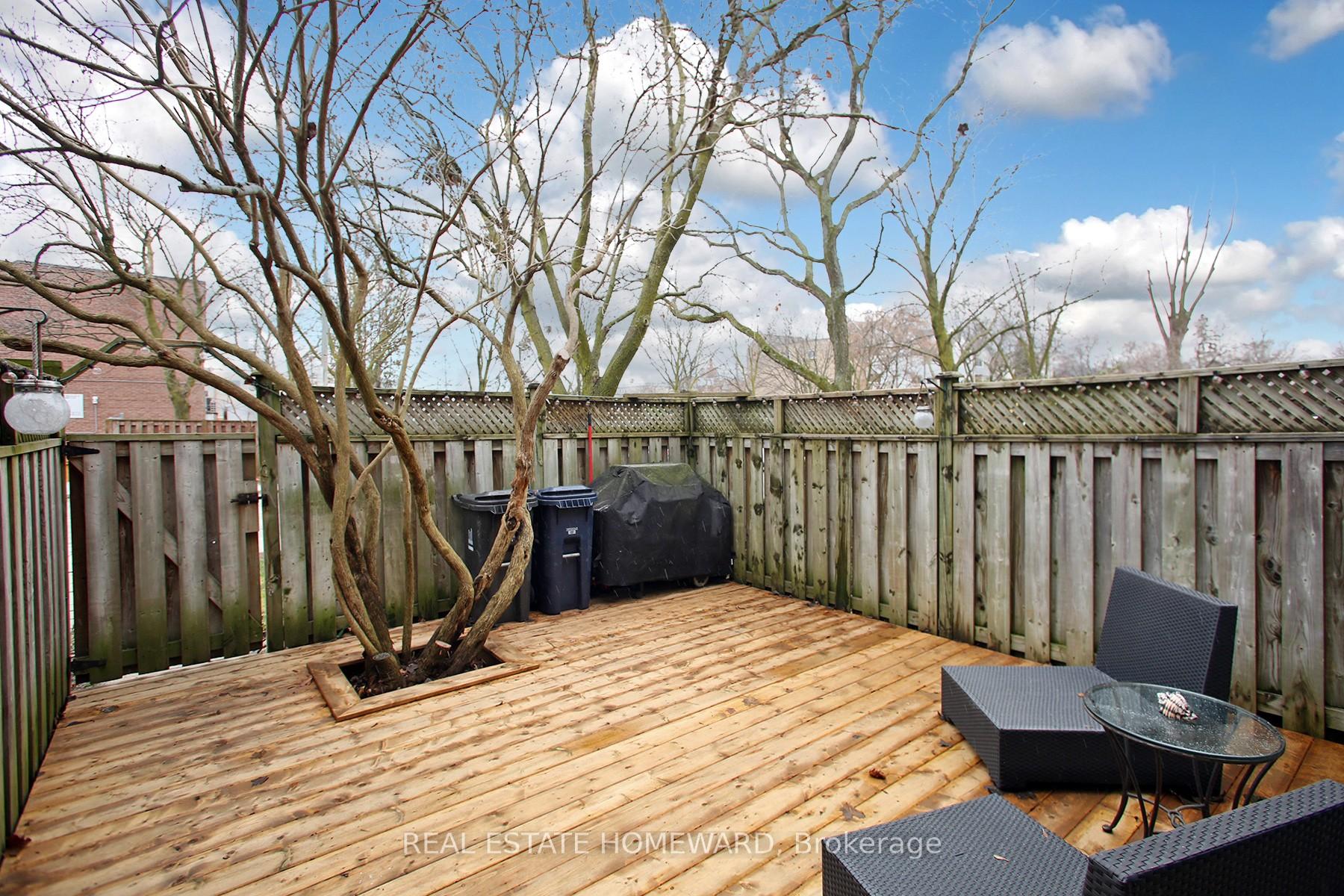 Photo 23 of 50 Battenberg Avenue, Toronto, Woodbine Corridor — HOMEH