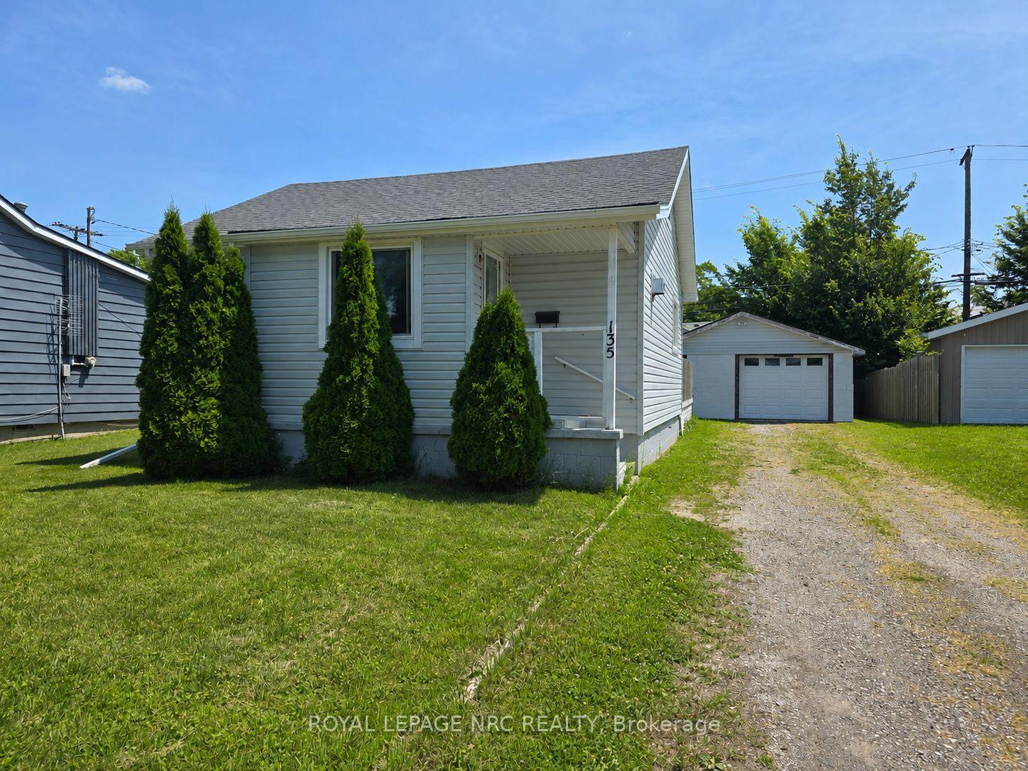 Photo 1 of 135 McArthur Avenue, Welland, Lincoln/Crowland — HOMEH