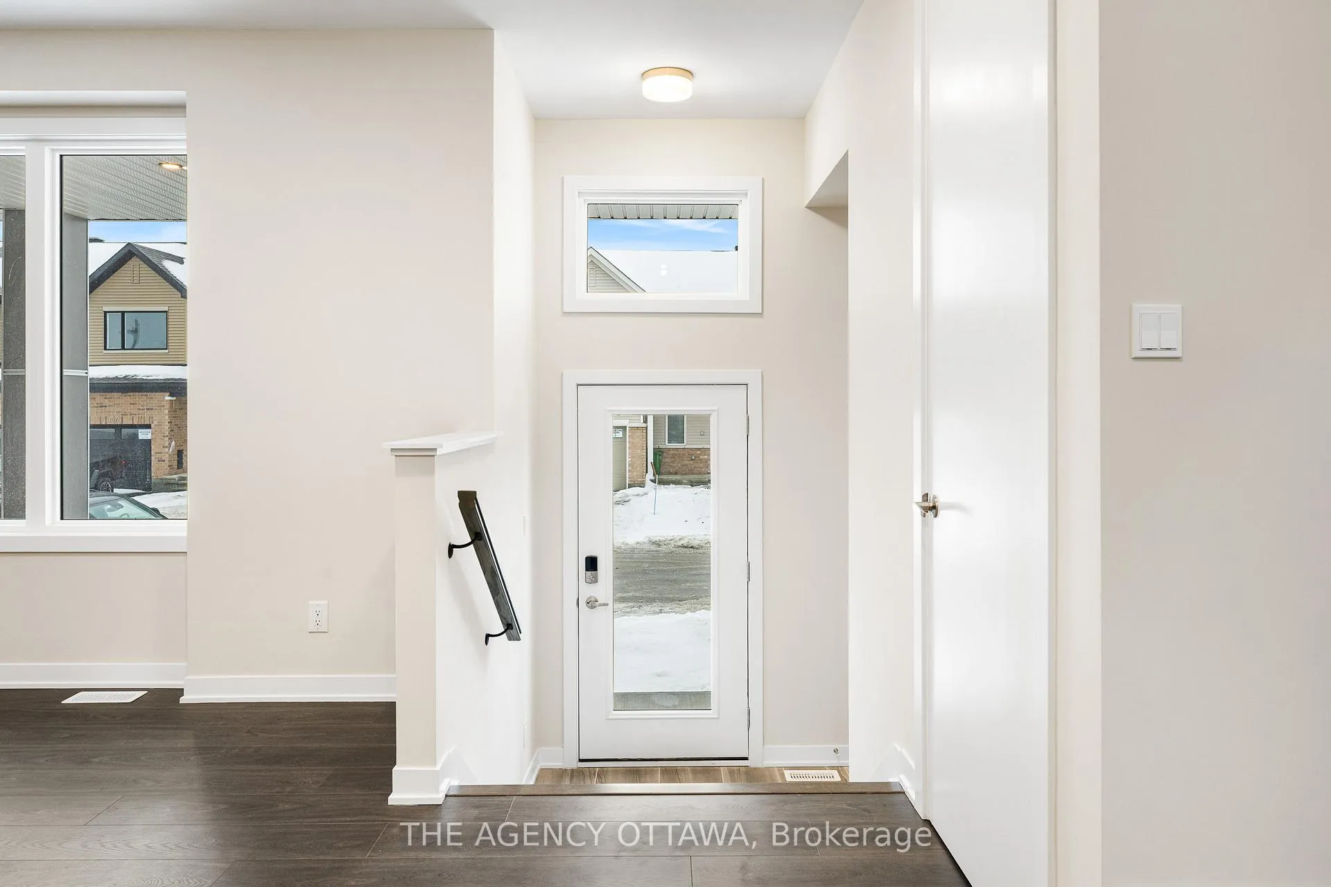 Photo 2 of 112 Ryan Reynolds Way, Ottawa, Avalon West — HOMEH