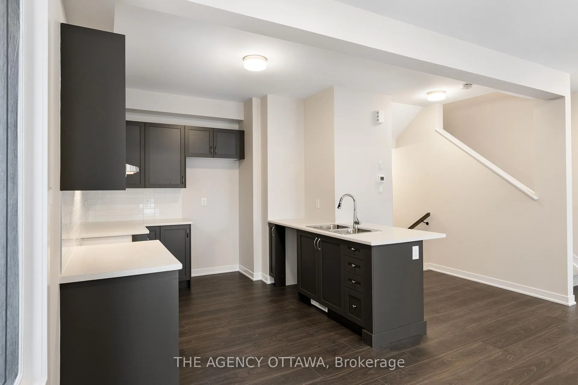 Photo 15 of 112 Ryan Reynolds Way, Ottawa, Avalon West — HOMEH