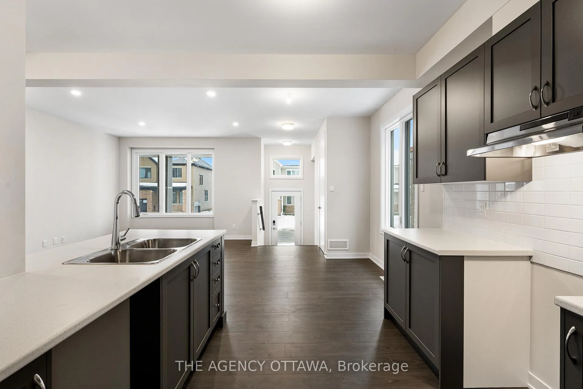Photo 16 of 112 Ryan Reynolds Way, Ottawa, Avalon West — HOMEH