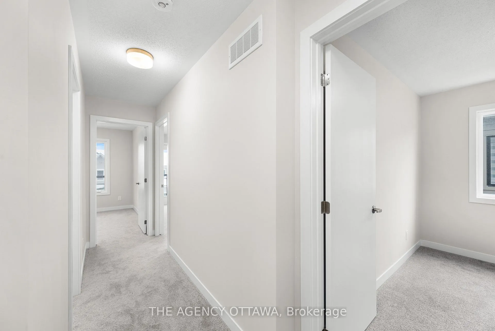 Photo 20 of 112 Ryan Reynolds Way, Ottawa, Avalon West — HOMEH