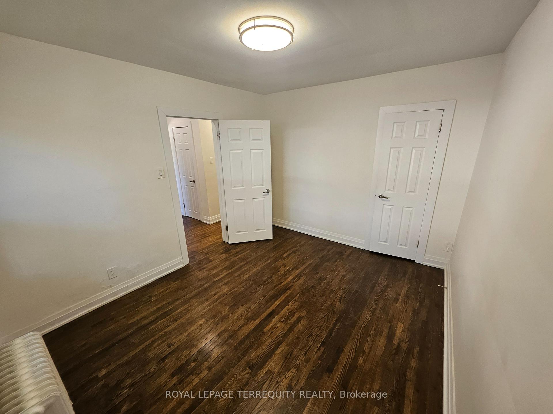 Photo 7 of Unit 4, 450 Arlington Avenue, Toronto, Humewood-Cedarvale — HOMEH