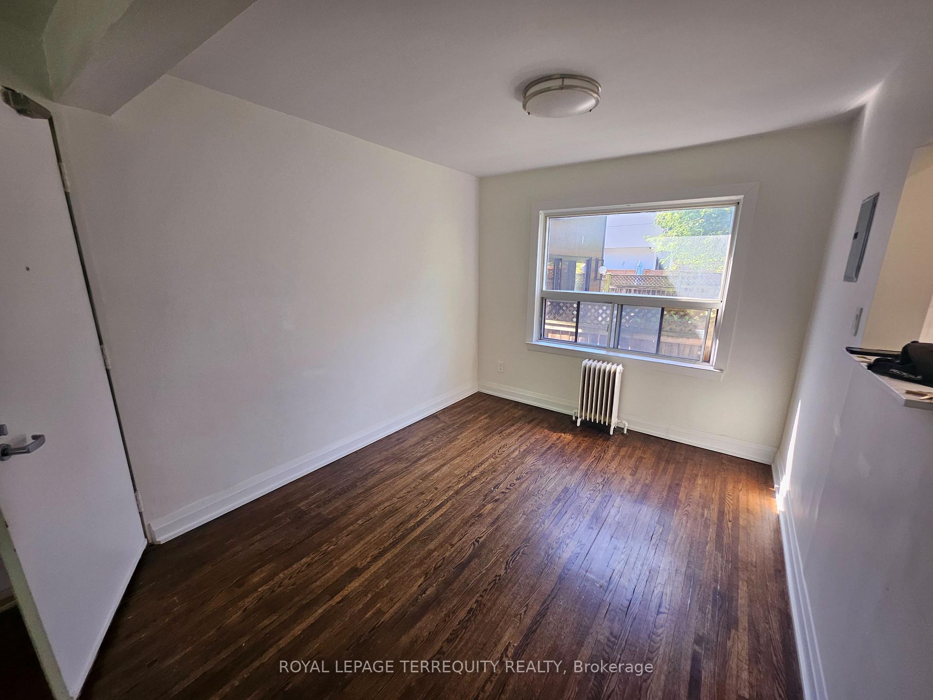 Photo 10 of Unit 4, 450 Arlington Avenue, Toronto, Humewood-Cedarvale — HOMEH