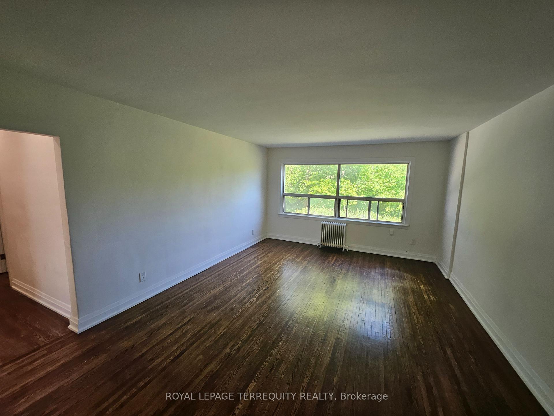 Photo 11 of Unit 4, 450 Arlington Avenue, Toronto, Humewood-Cedarvale — HOMEH