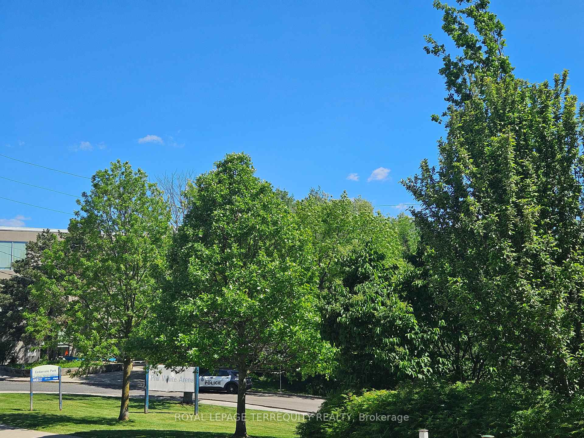 Photo 18 of Unit 4, 450 Arlington Avenue, Toronto, Humewood-Cedarvale — HOMEH