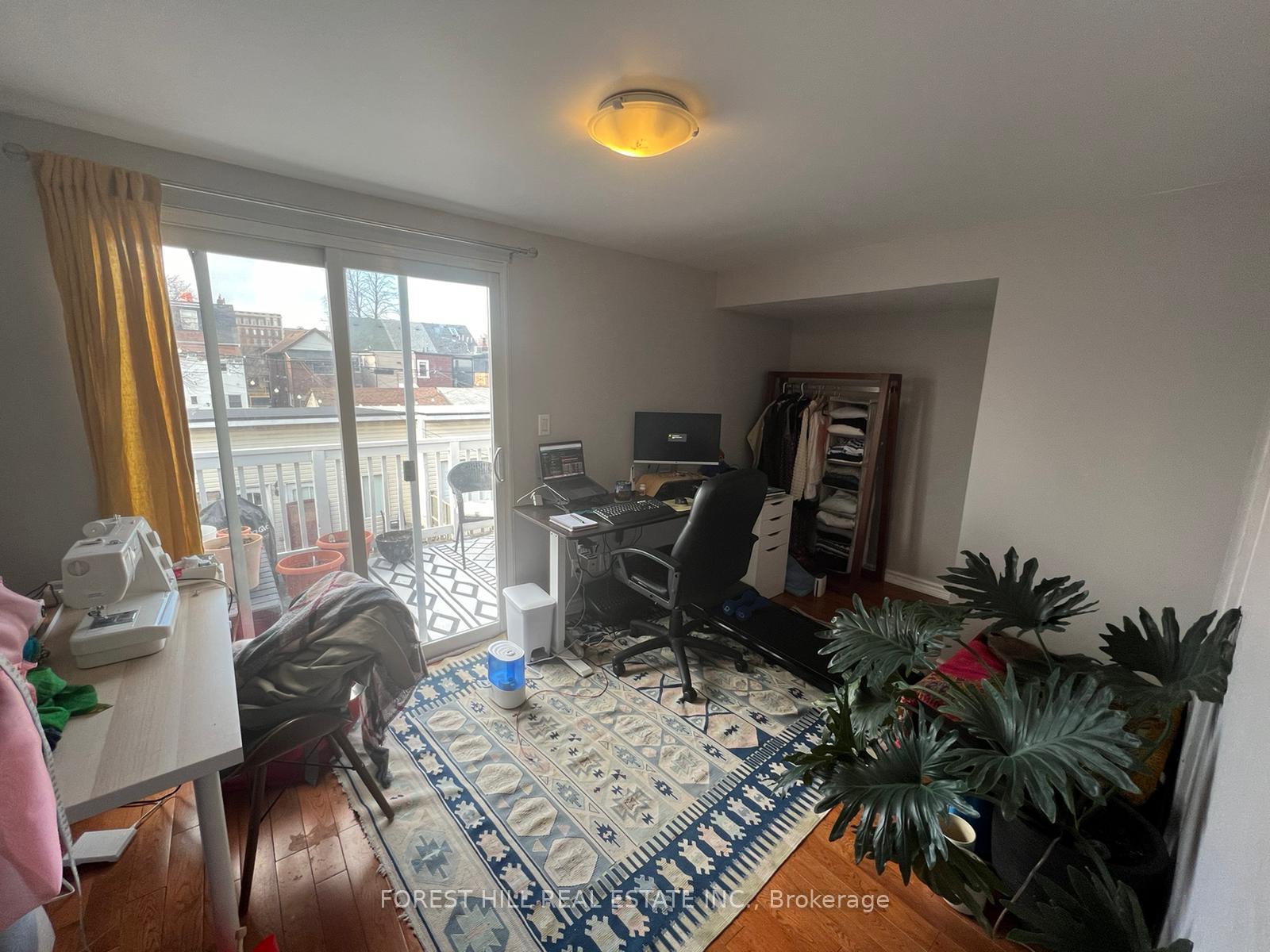 Photo 8 of Unit 2, 12 Salem Ave, Toronto, Dovercourt-Wallace Emerson-Junction — HOMEH
