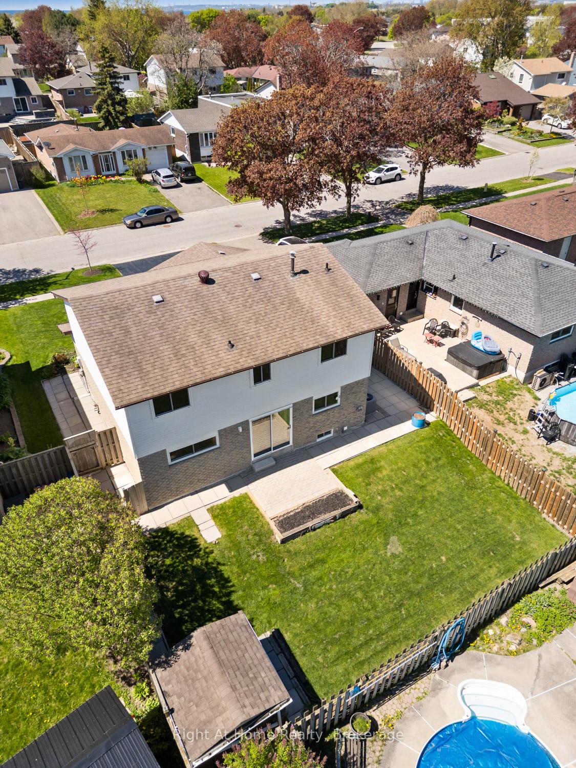 Photo 37 of 12 Pittmann Crescent, Ajax, South West — HOMEH