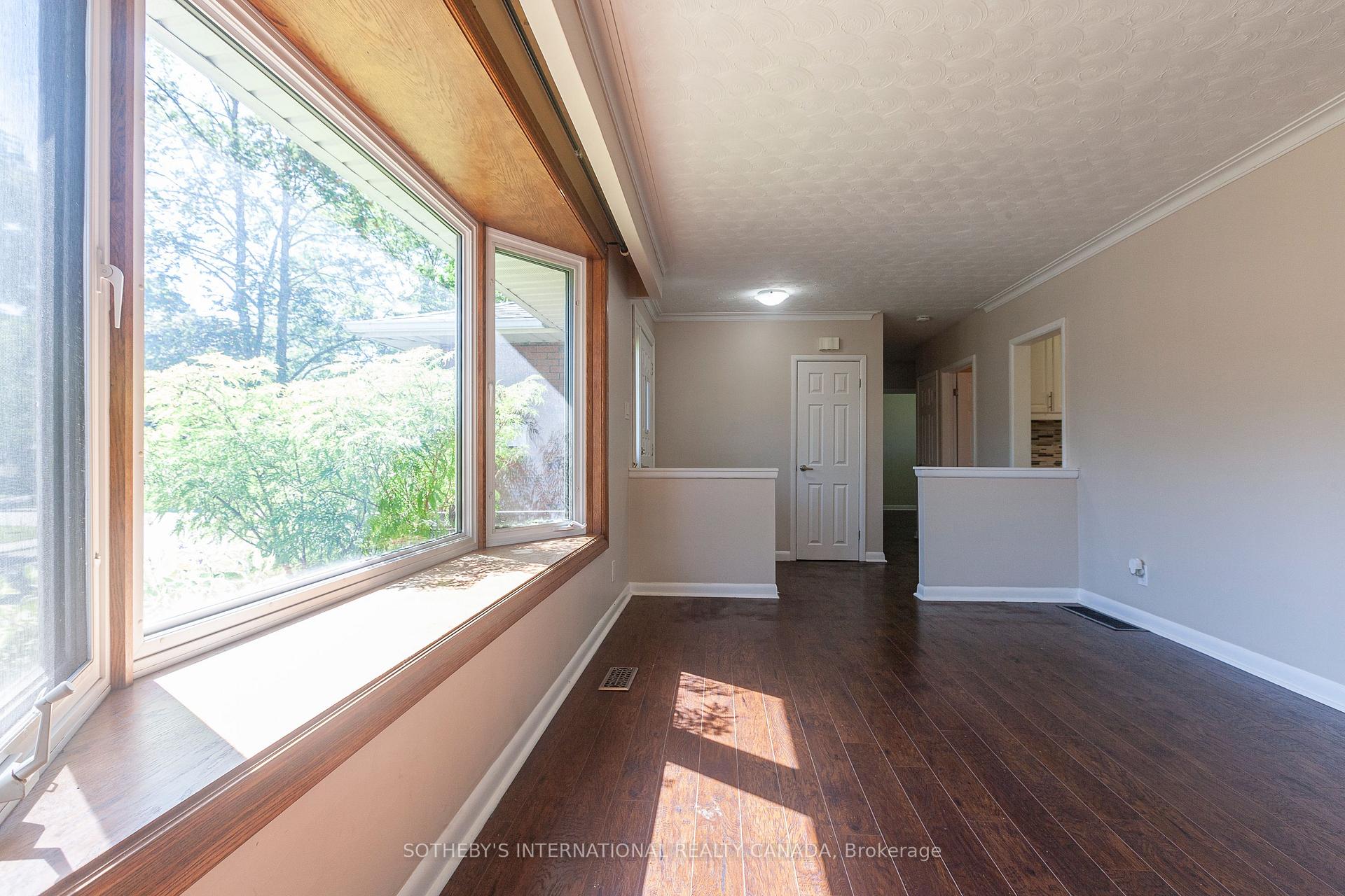 Photo 5 of 1461 Moss Glen Road, Burlington, Mountainside — HOMEH